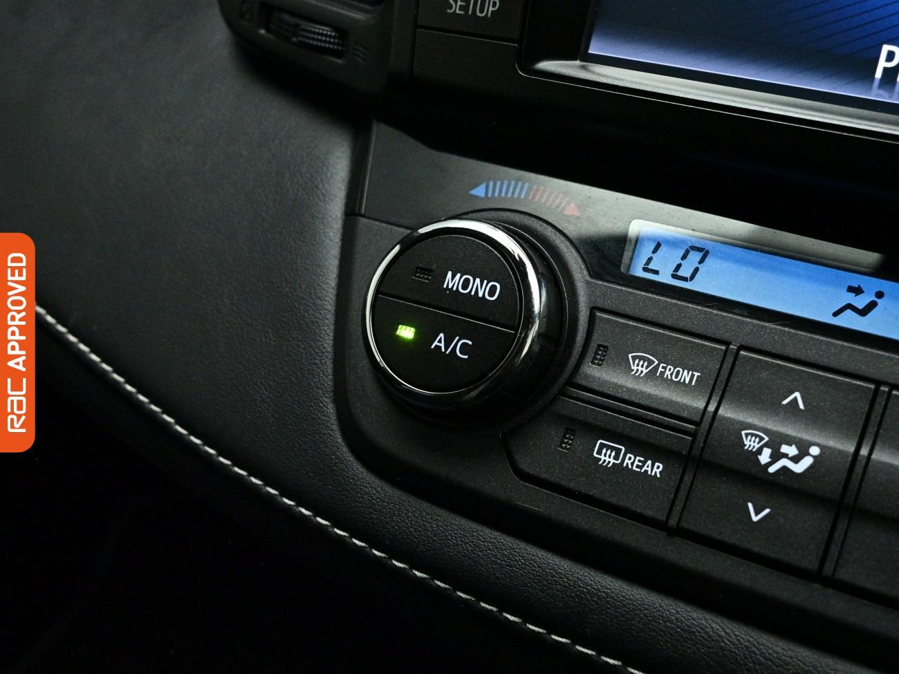 Toyota Rav4 view 15