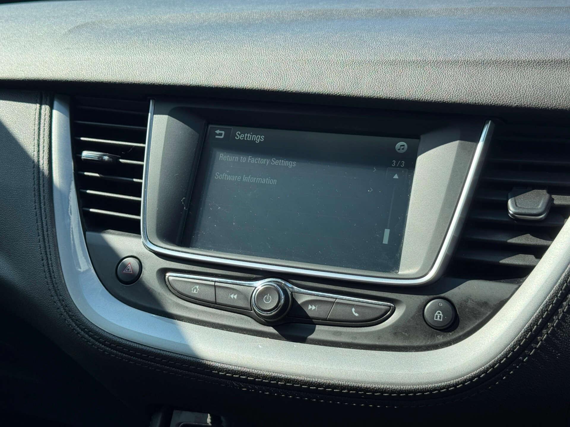 Vauxhall Grandland X view 68