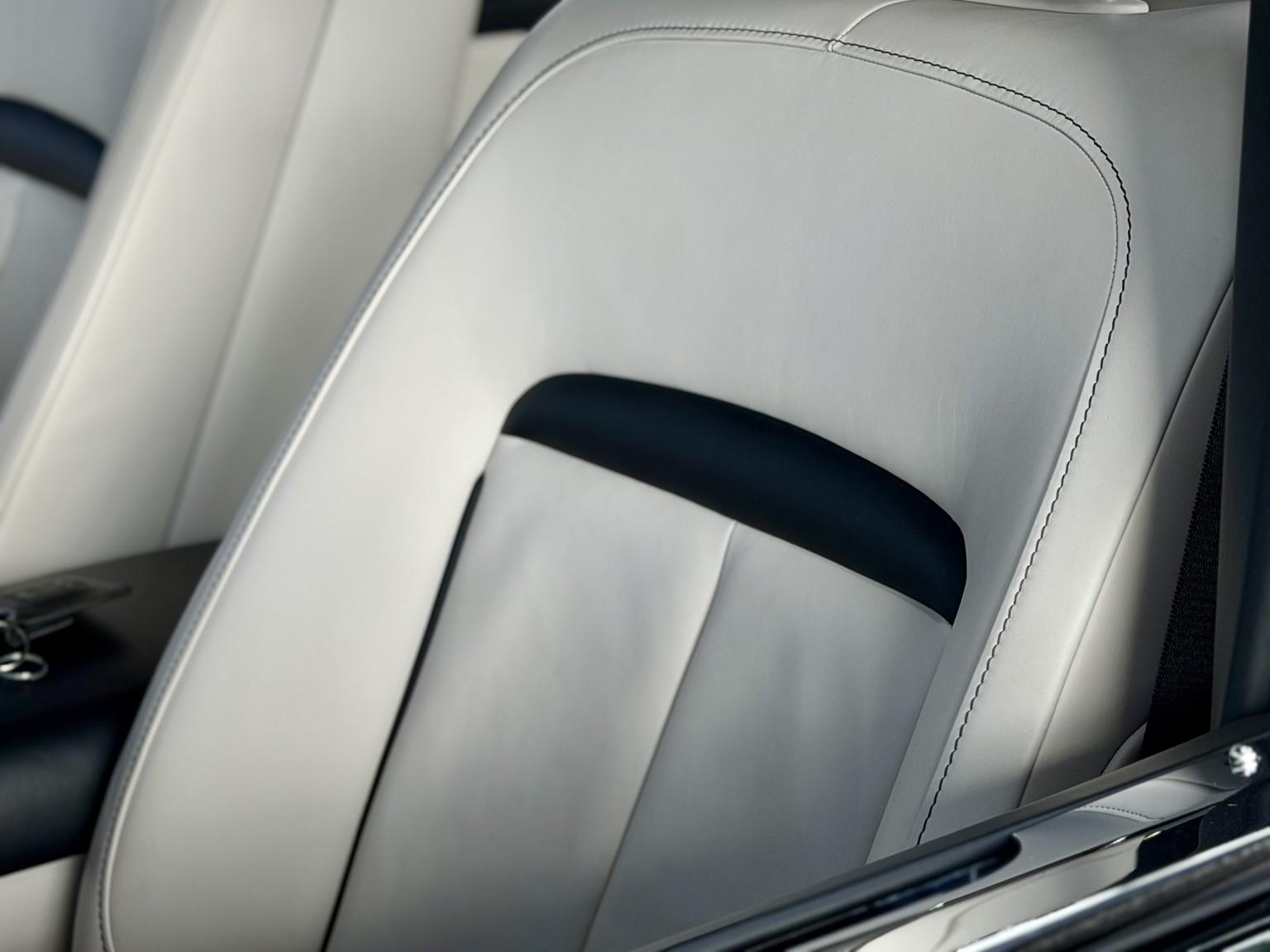 Rolls-Royce Cullinan view 54