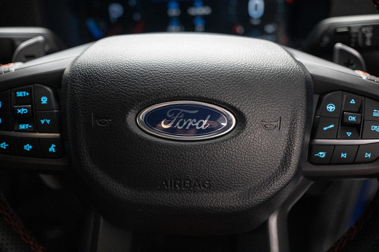 Ford Ranger view 8