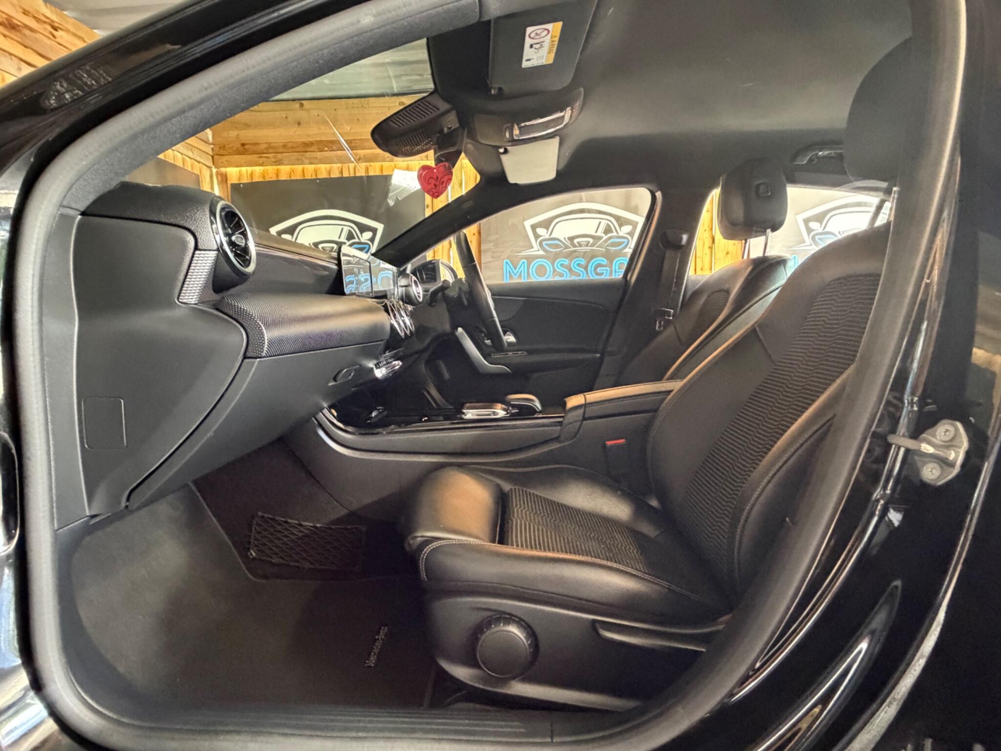 Mercedes-Benz A-Class view 33