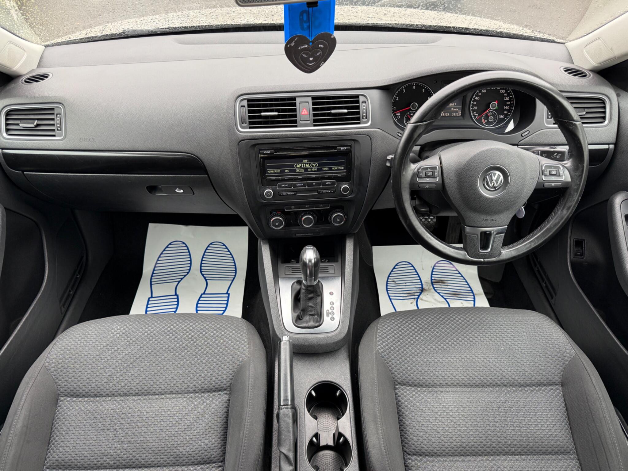 Volkswagen Jetta - Image 58
