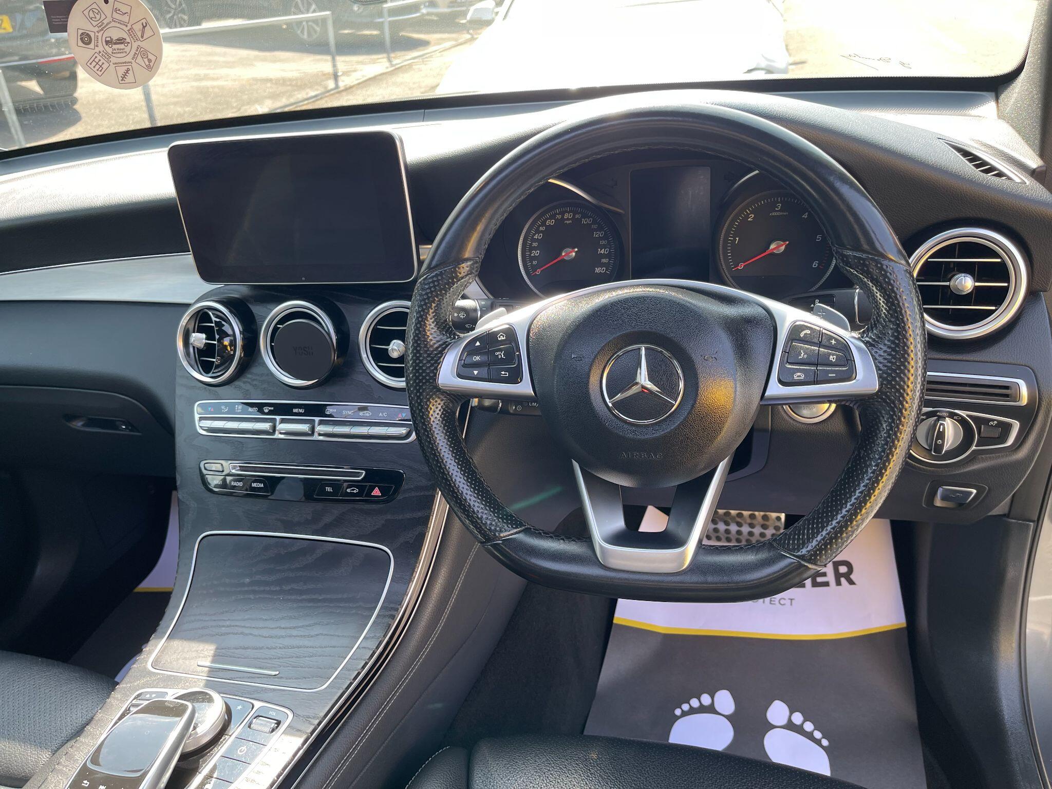 Mercedes-Benz GLC view 37