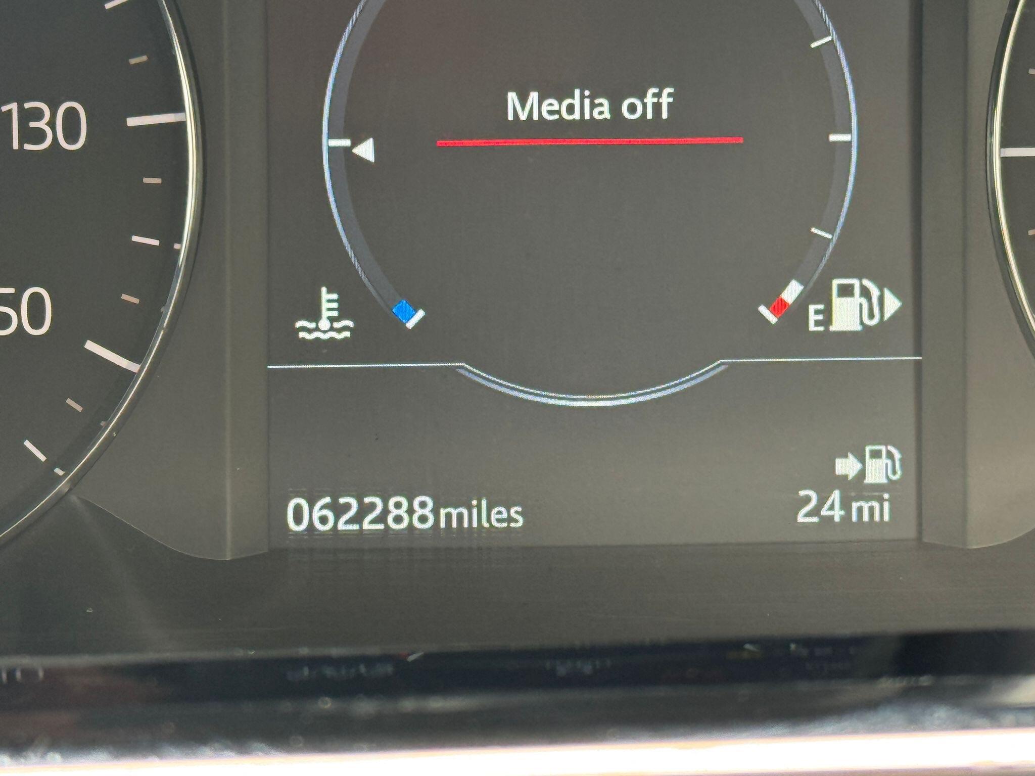 Land Rover Range Rover Evoque view 27