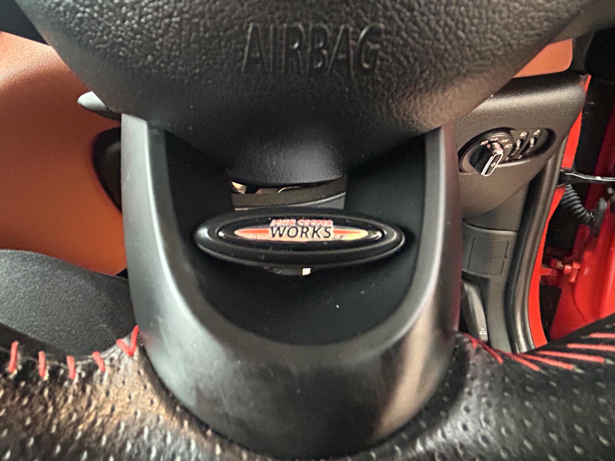 Mini Hatch view 22
