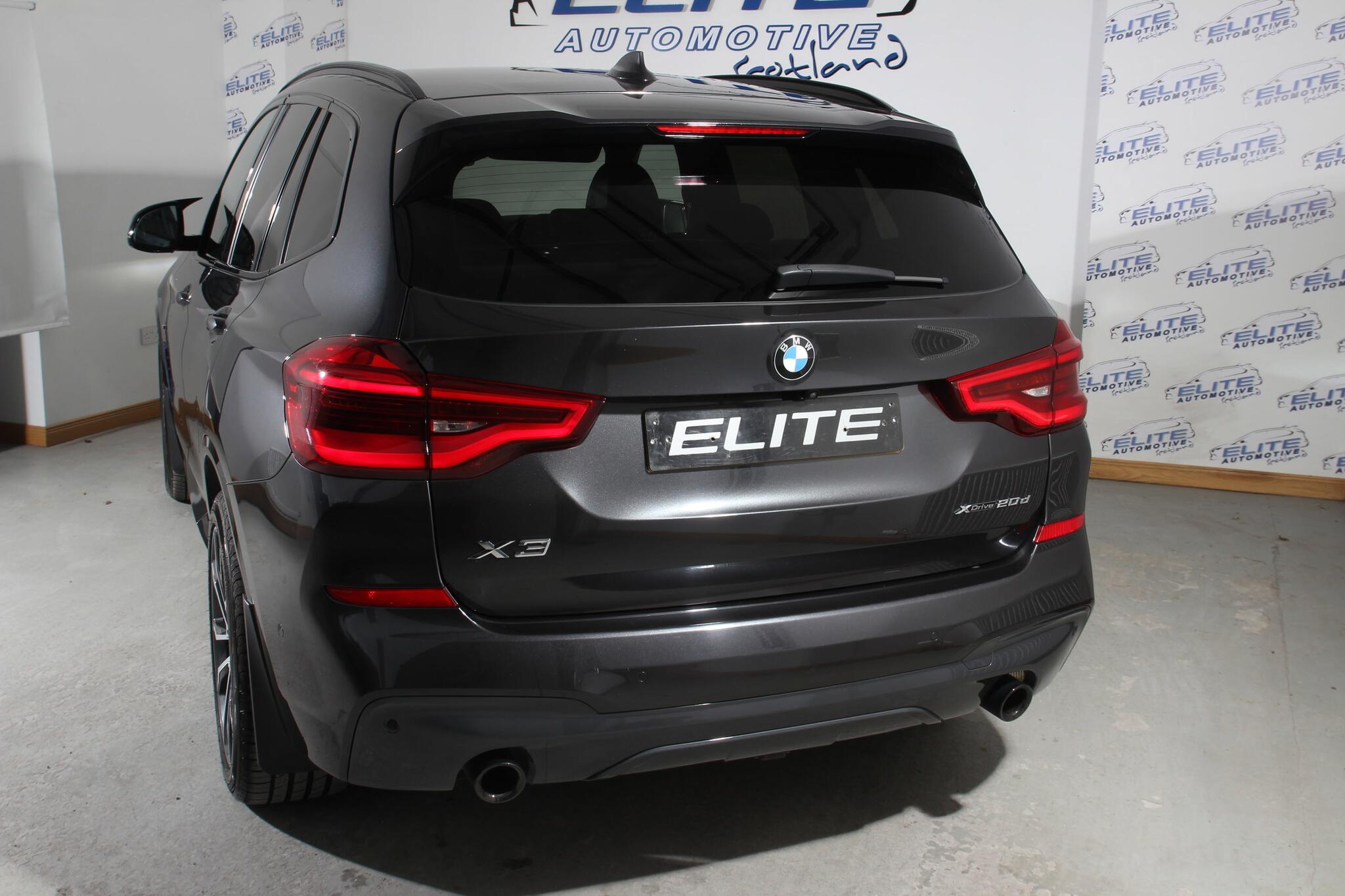 BMW X3 view 9