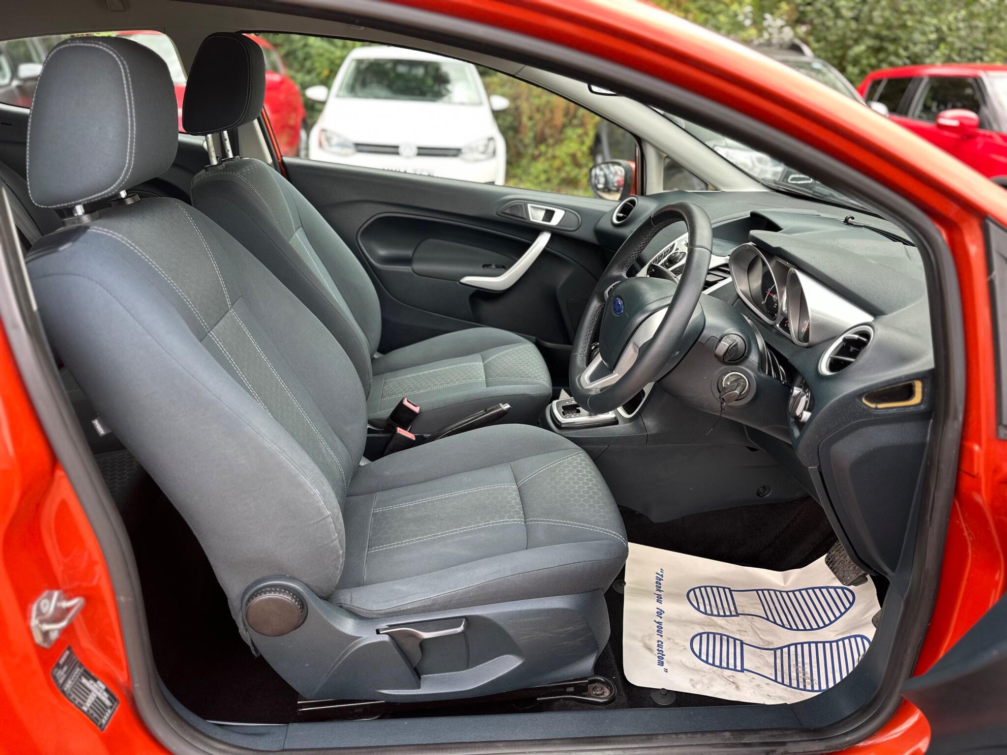 Ford Fiesta view 42