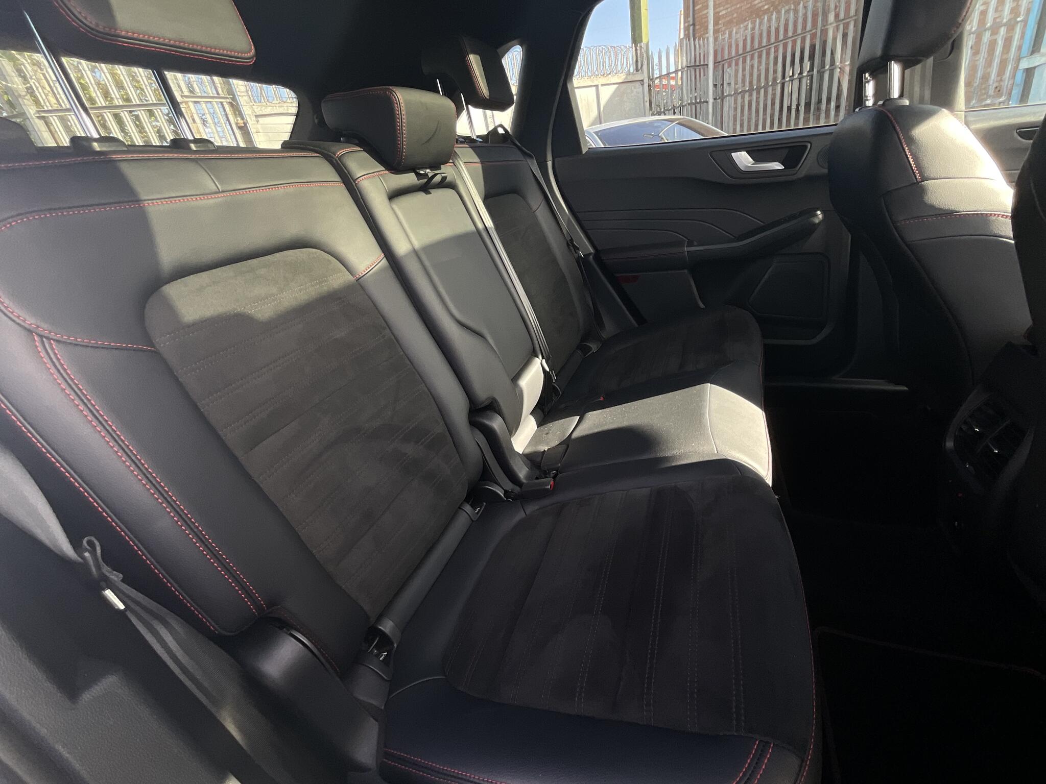 Ford Kuga view 10