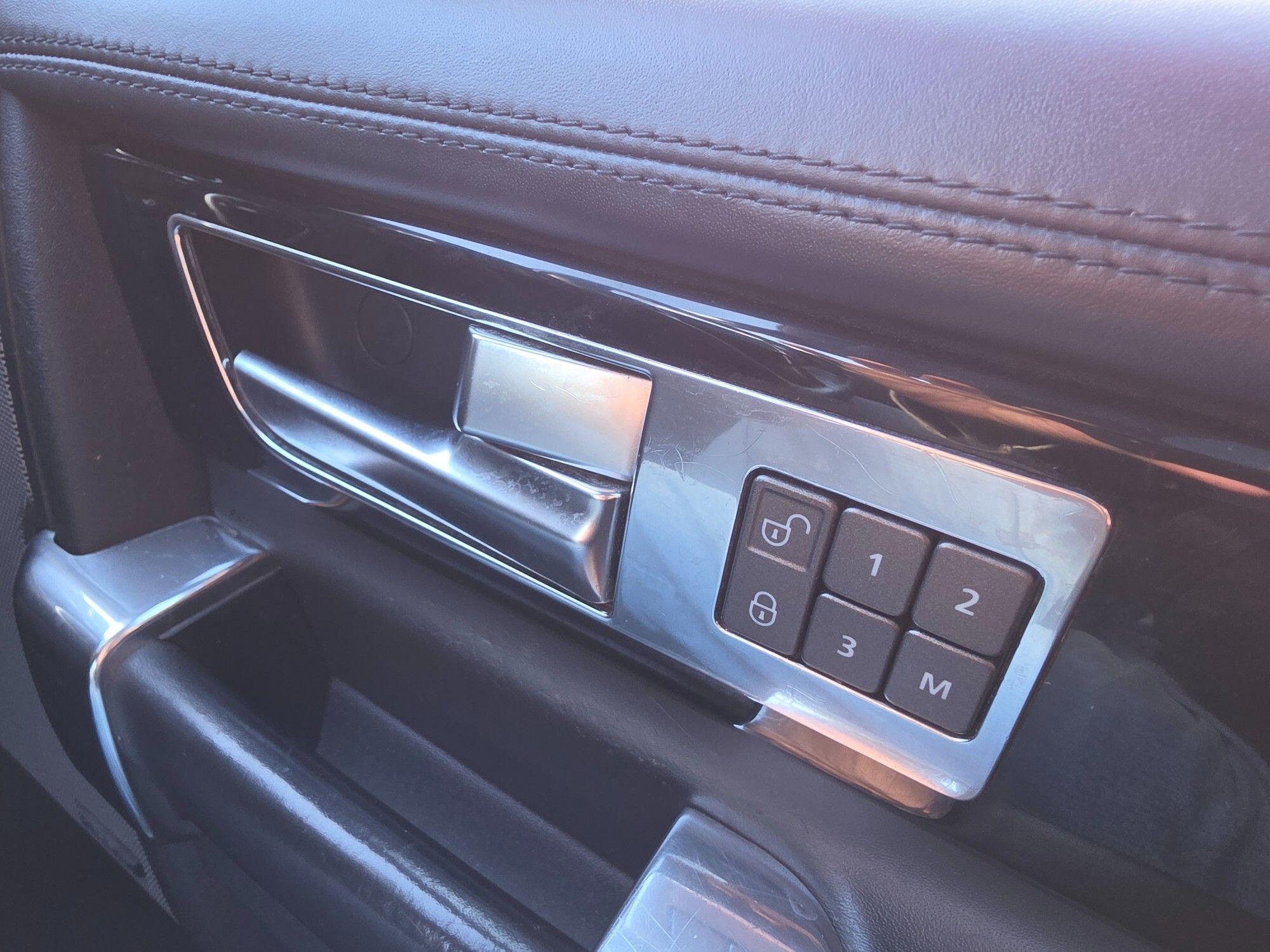 Land Rover Discovery view 62