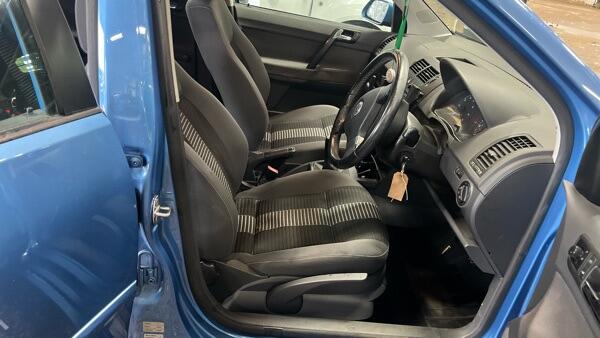 Volkswagen Polo view 9