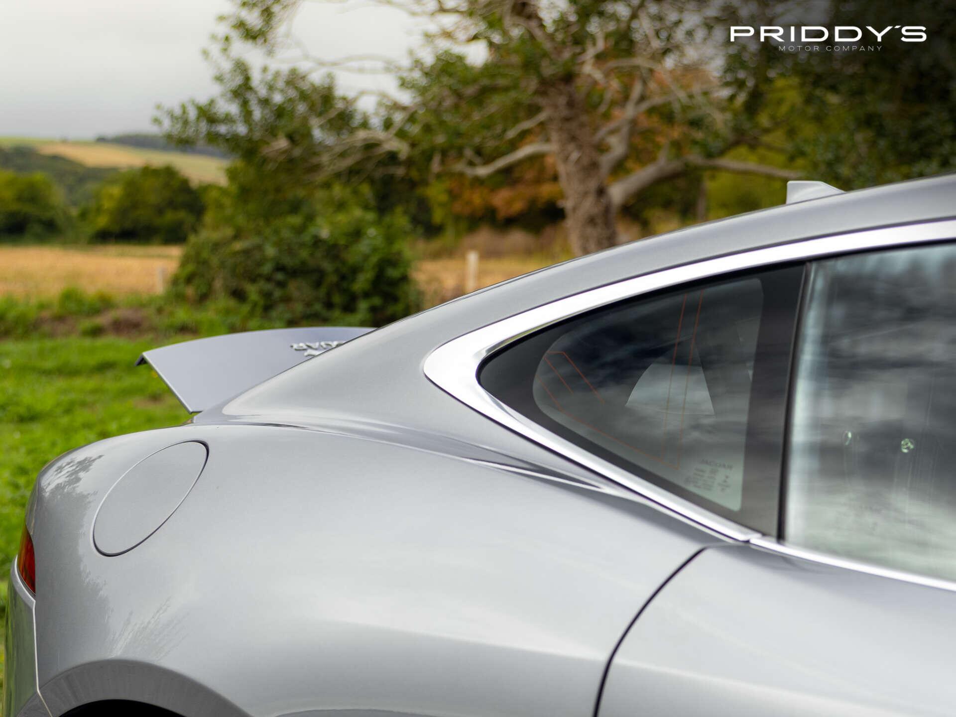 Jaguar F-Type view 13