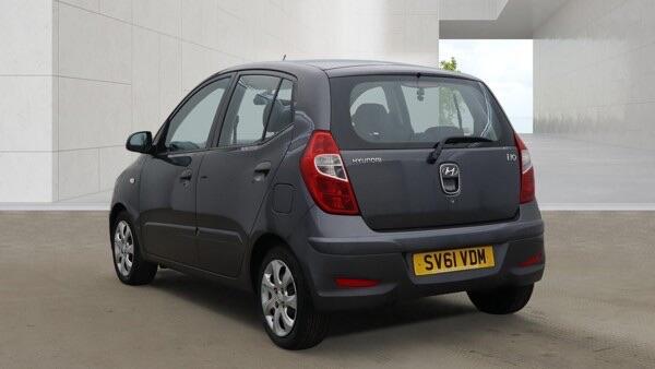 Hyundai i10 view 3
