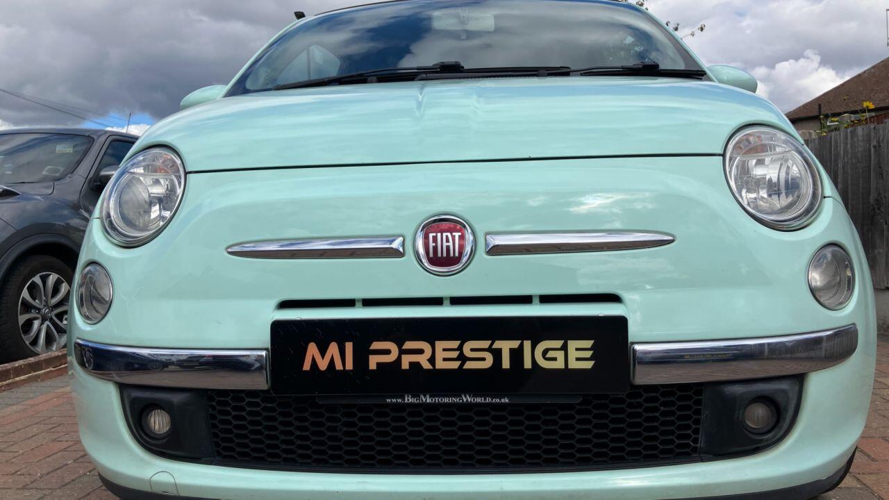 Fiat 500C view 2