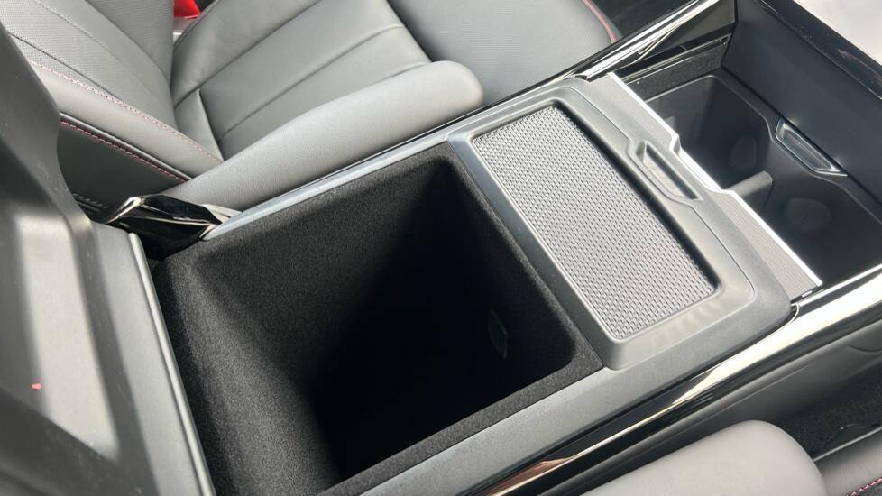 Land Rover Range Rover Sport view 27