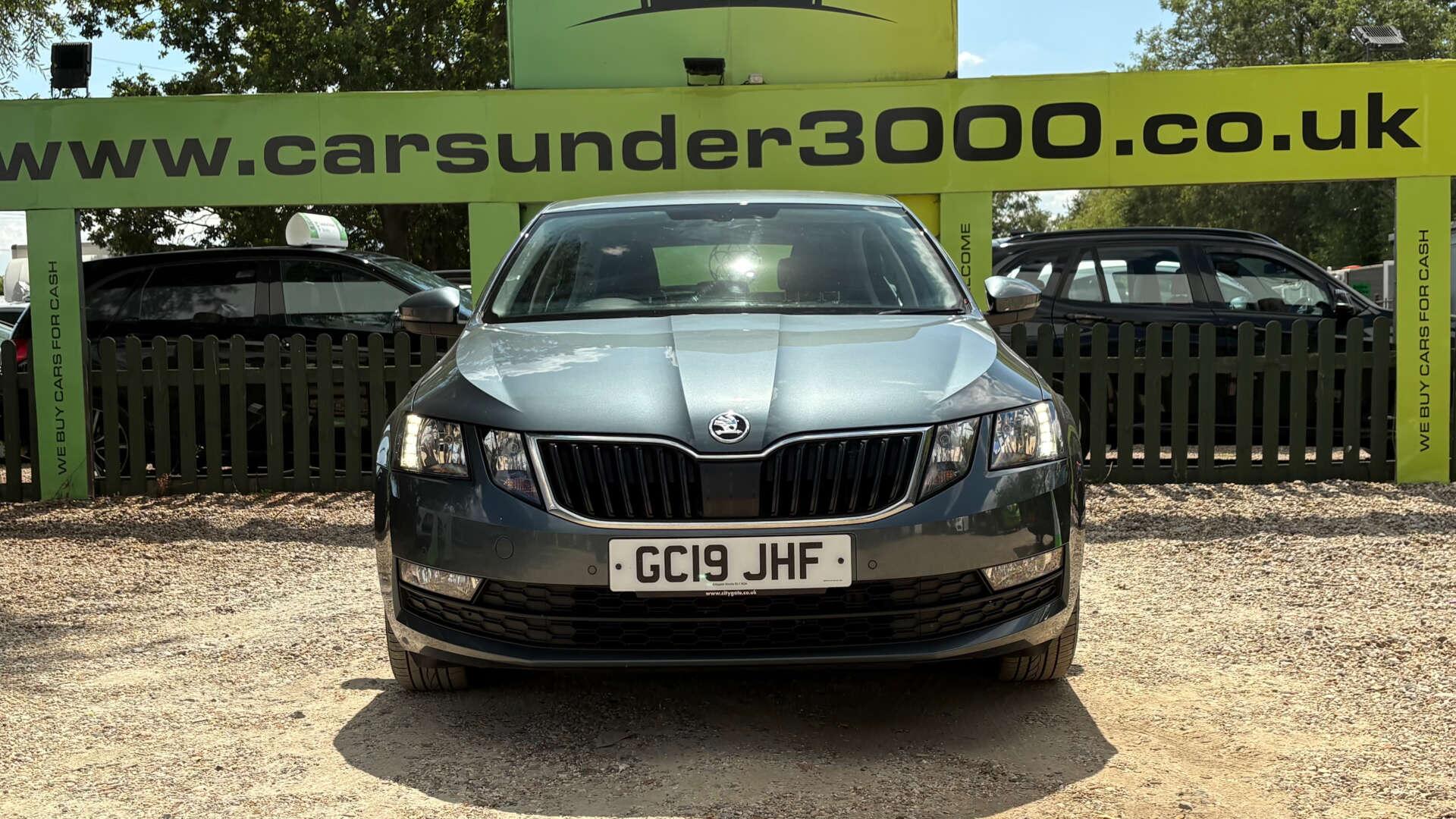Skoda Octavia view 2