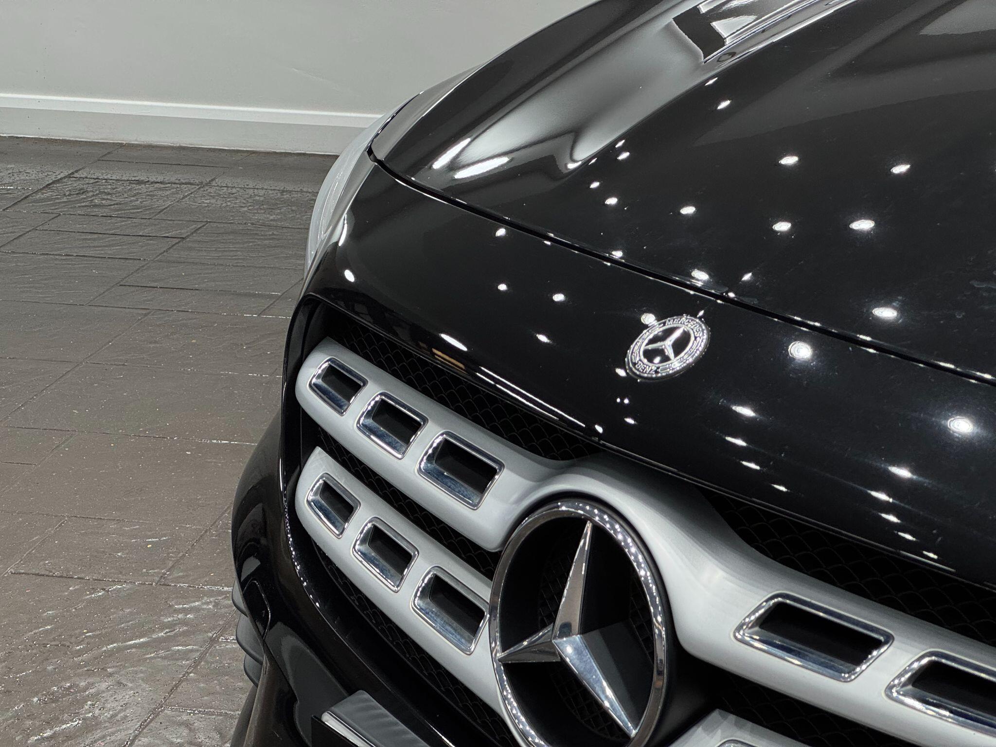Mercedes-Benz Gla view 10