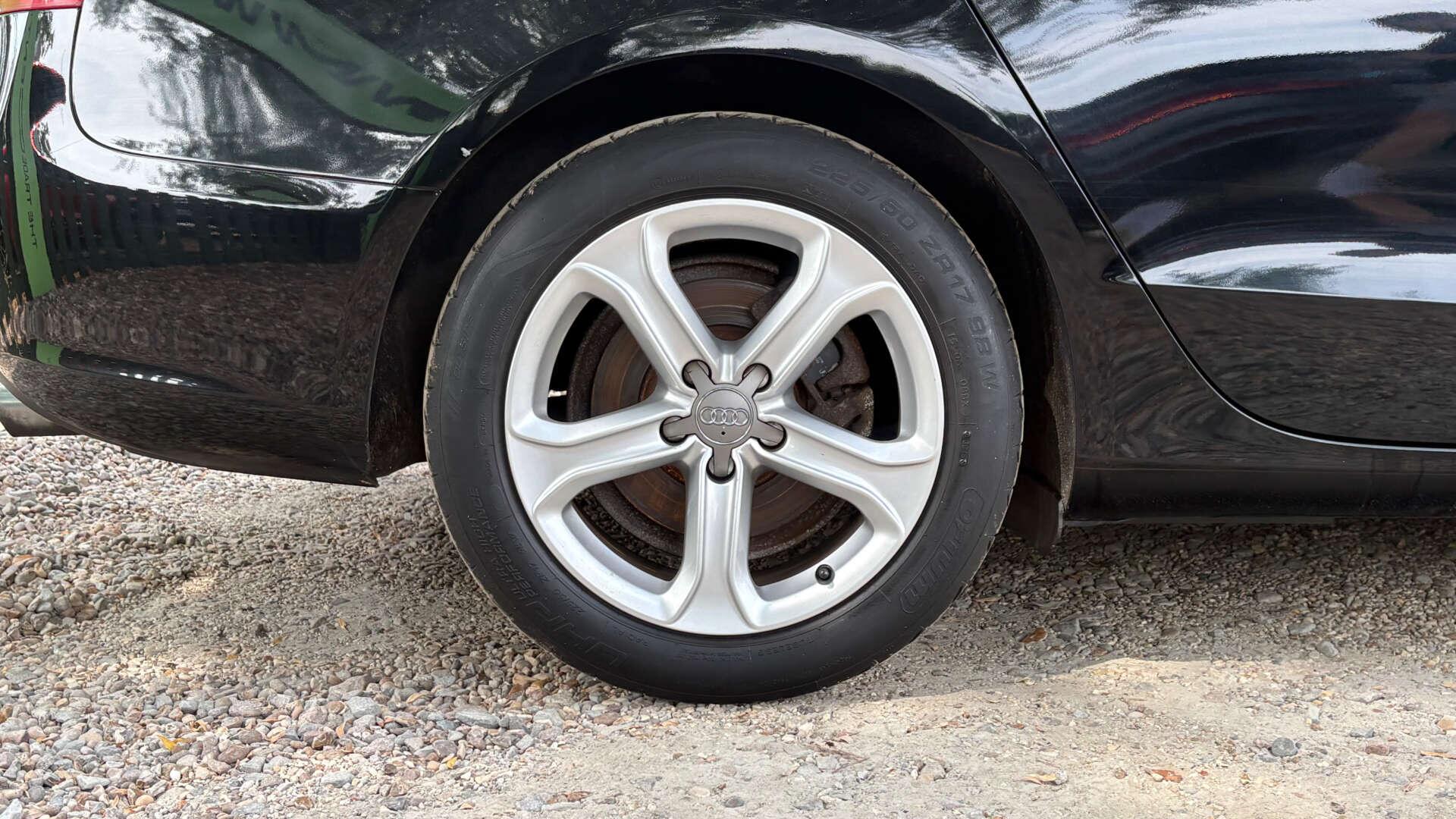 Audi A5 view 36
