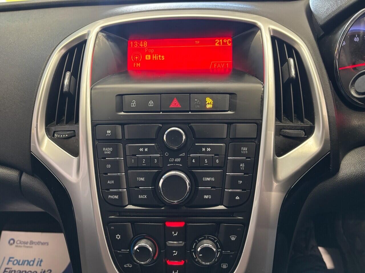 Vauxhall Astra view 28
