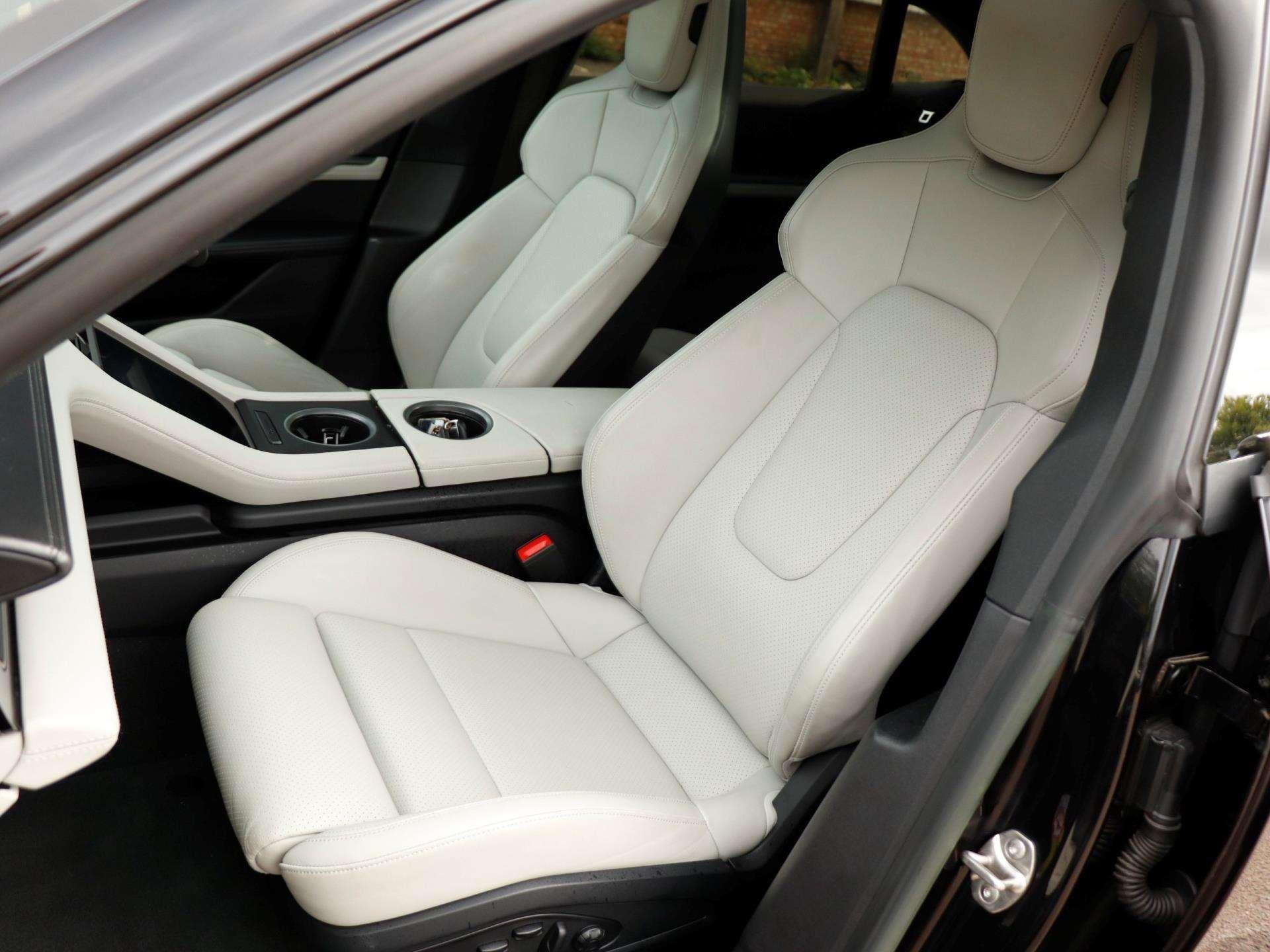 Porsche Taycan view 24