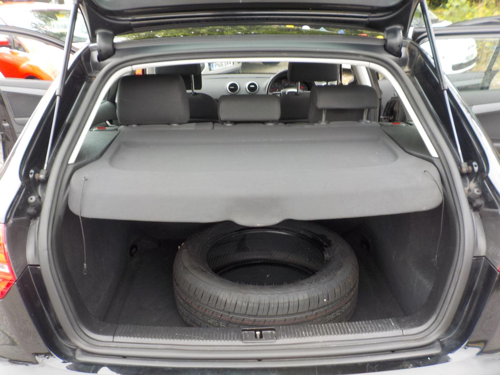 Audi A3 1.6 TDI Sportback Euro 5 (s/s) 5dr