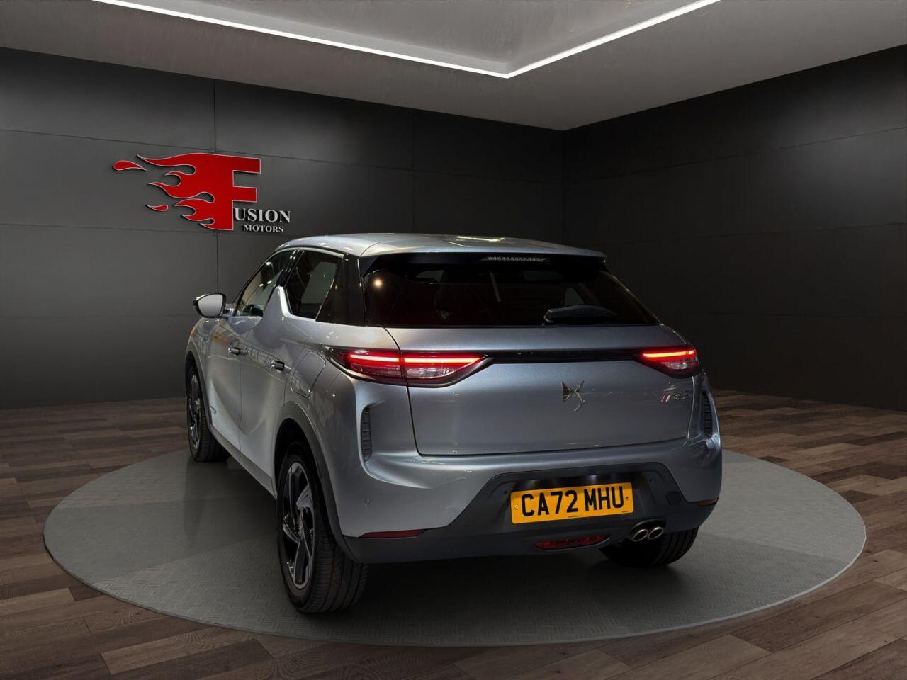 DS Automobiles DS 3 Crossback view 5