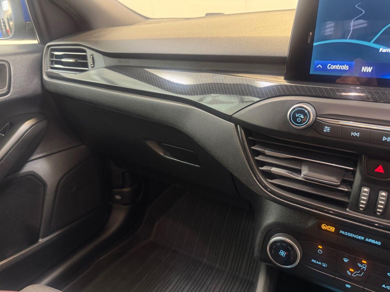 Ford Focus view 58
