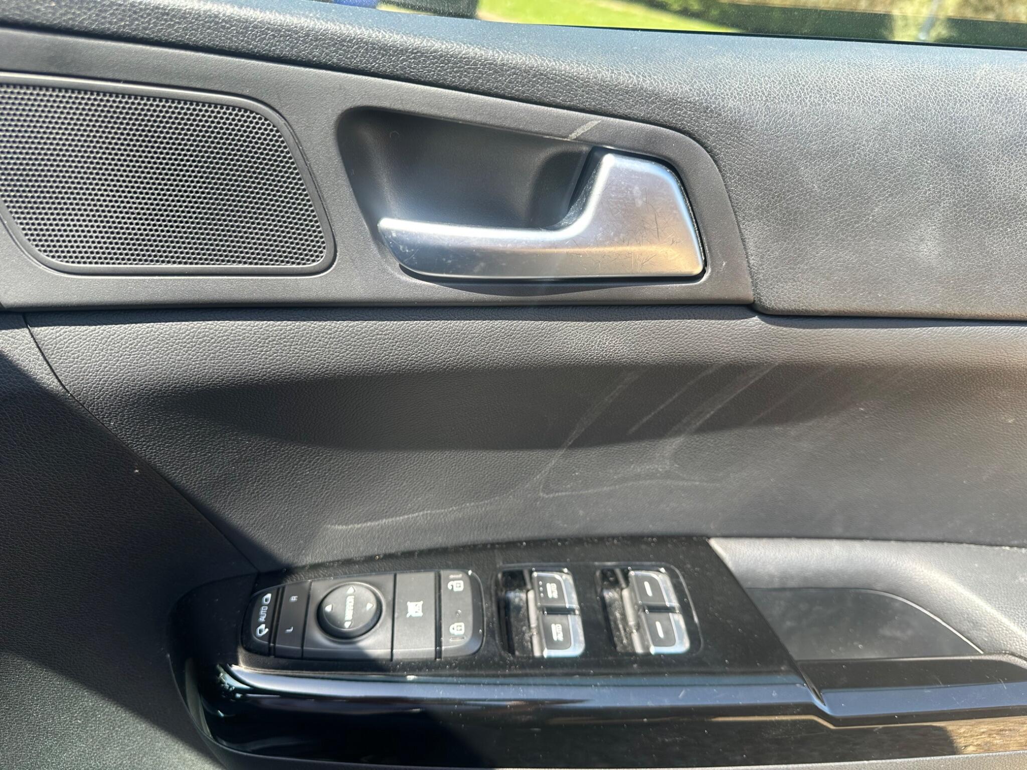 Kia Sportage view 22