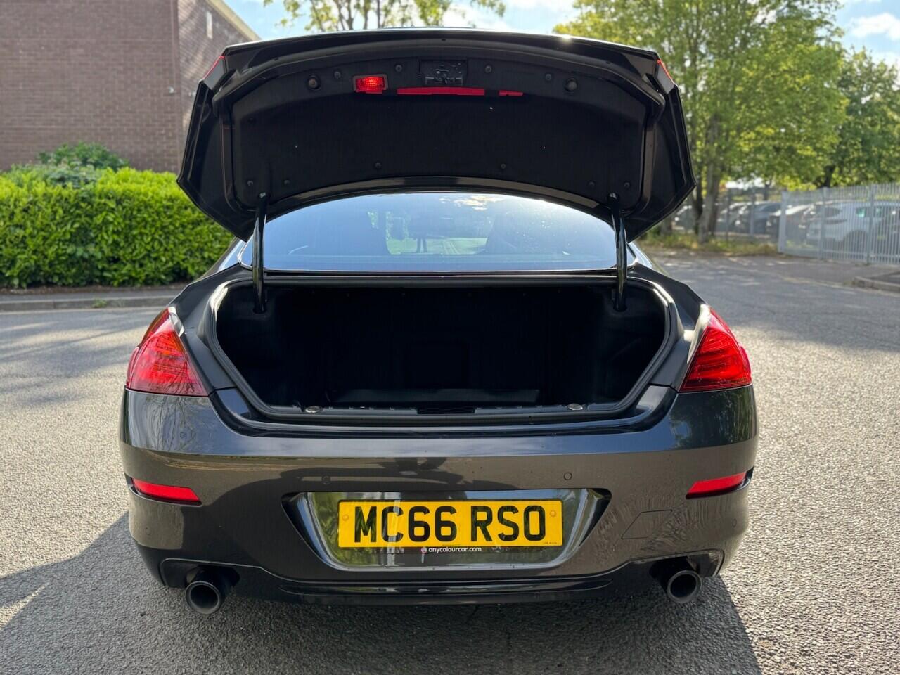 BMW 6 Series view 39