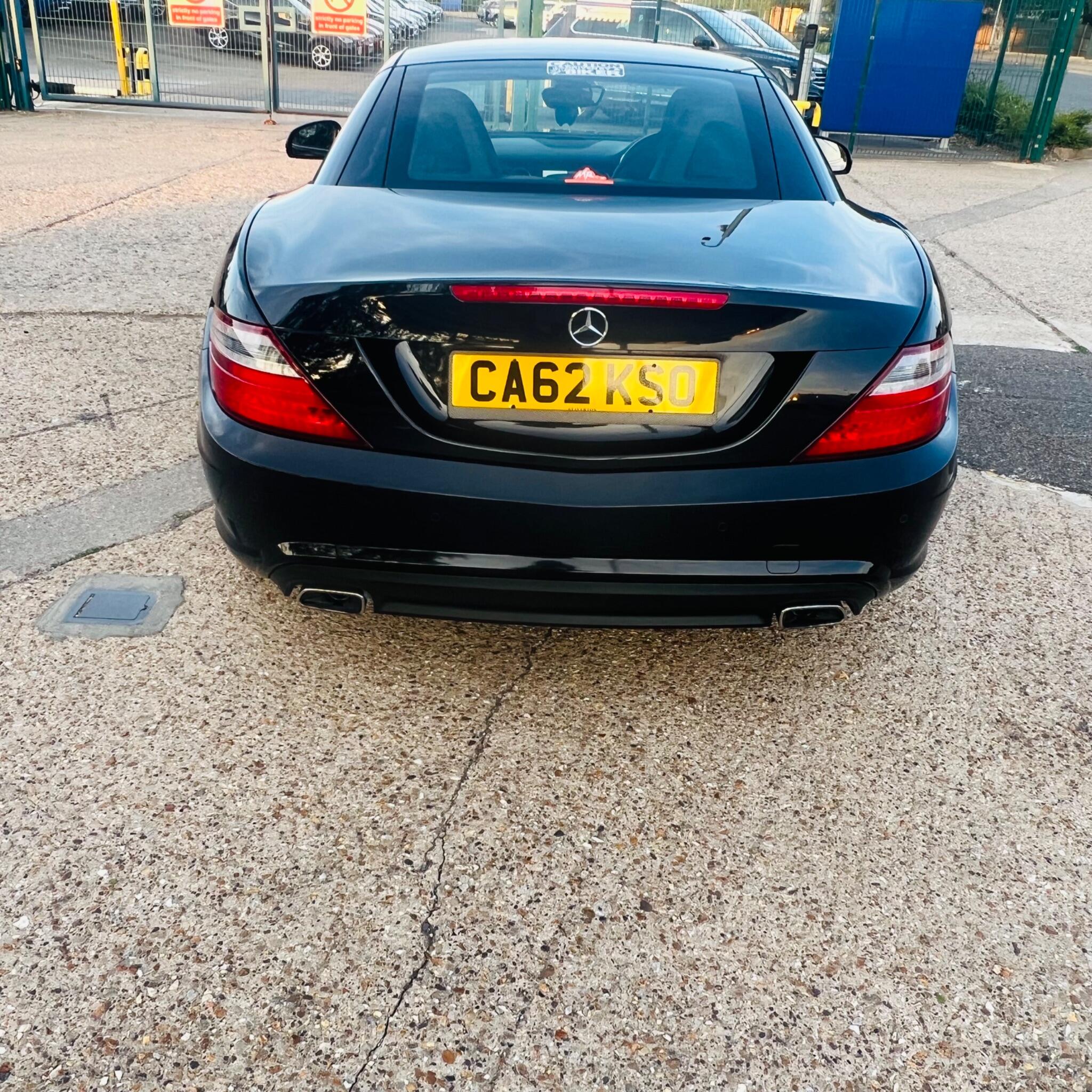 Mercedes-Benz SLK view 11