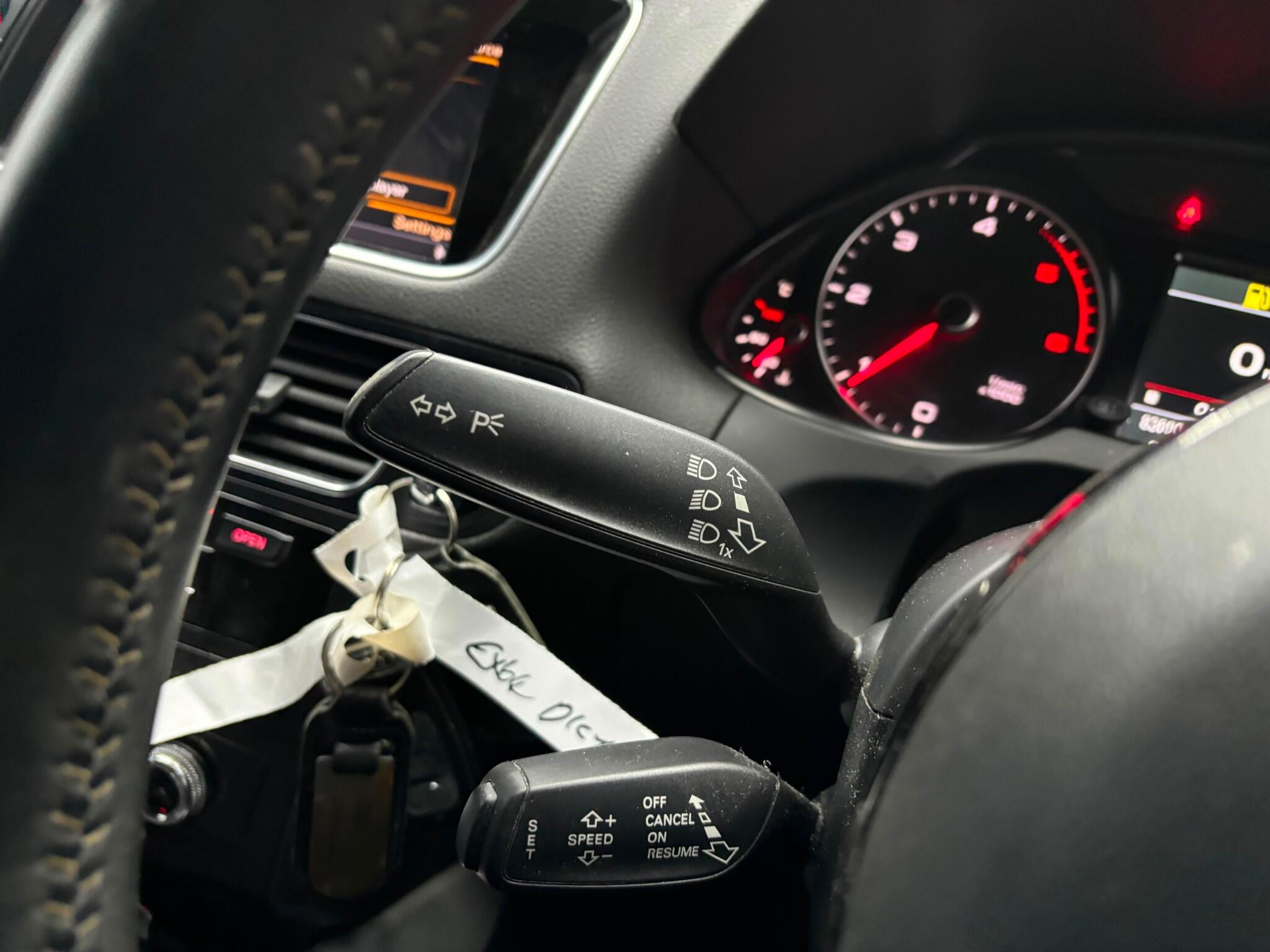 Audi Q5 view 24