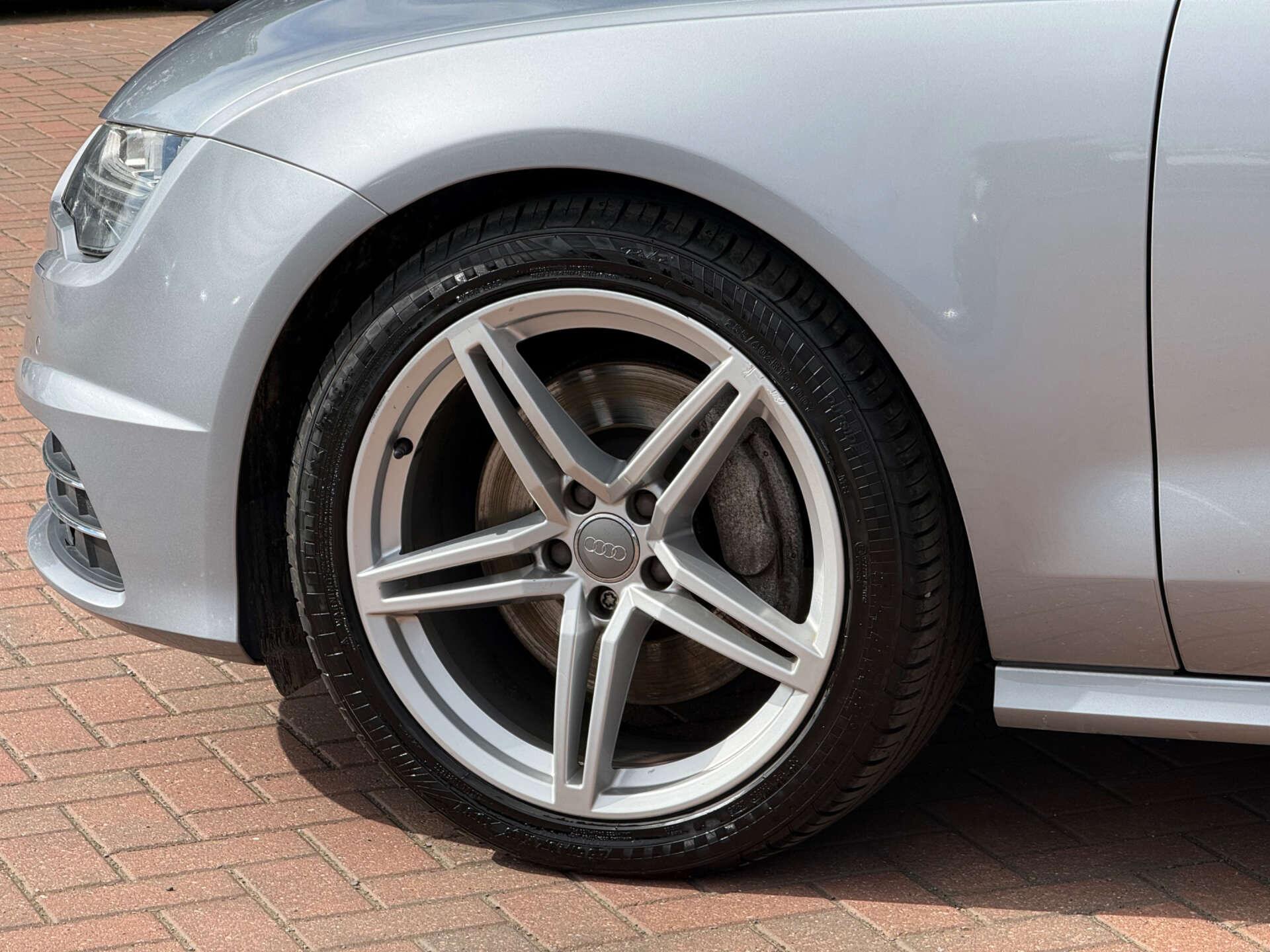 Audi A7 view 9