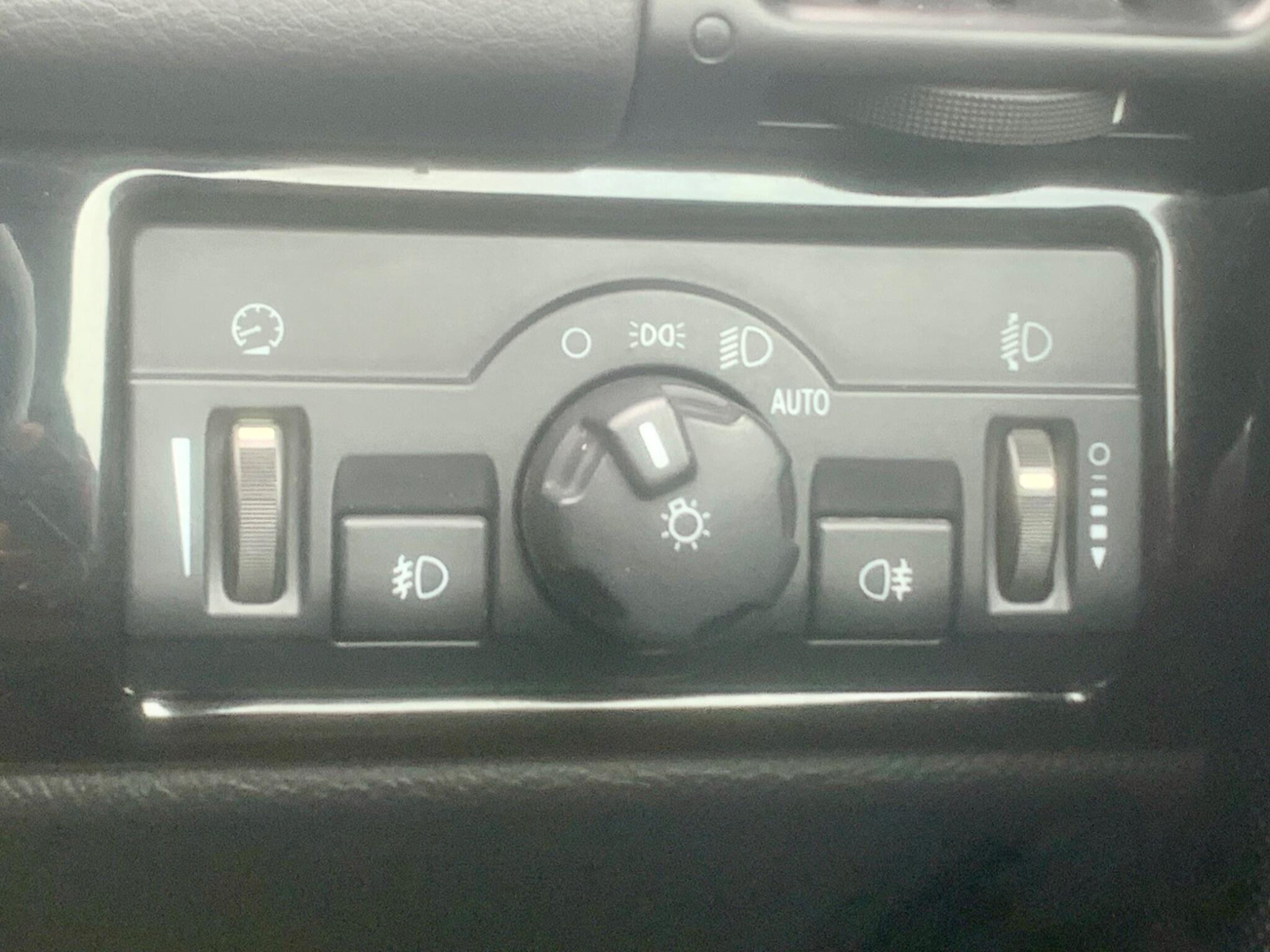 Land Rover Freelander 2 view 65