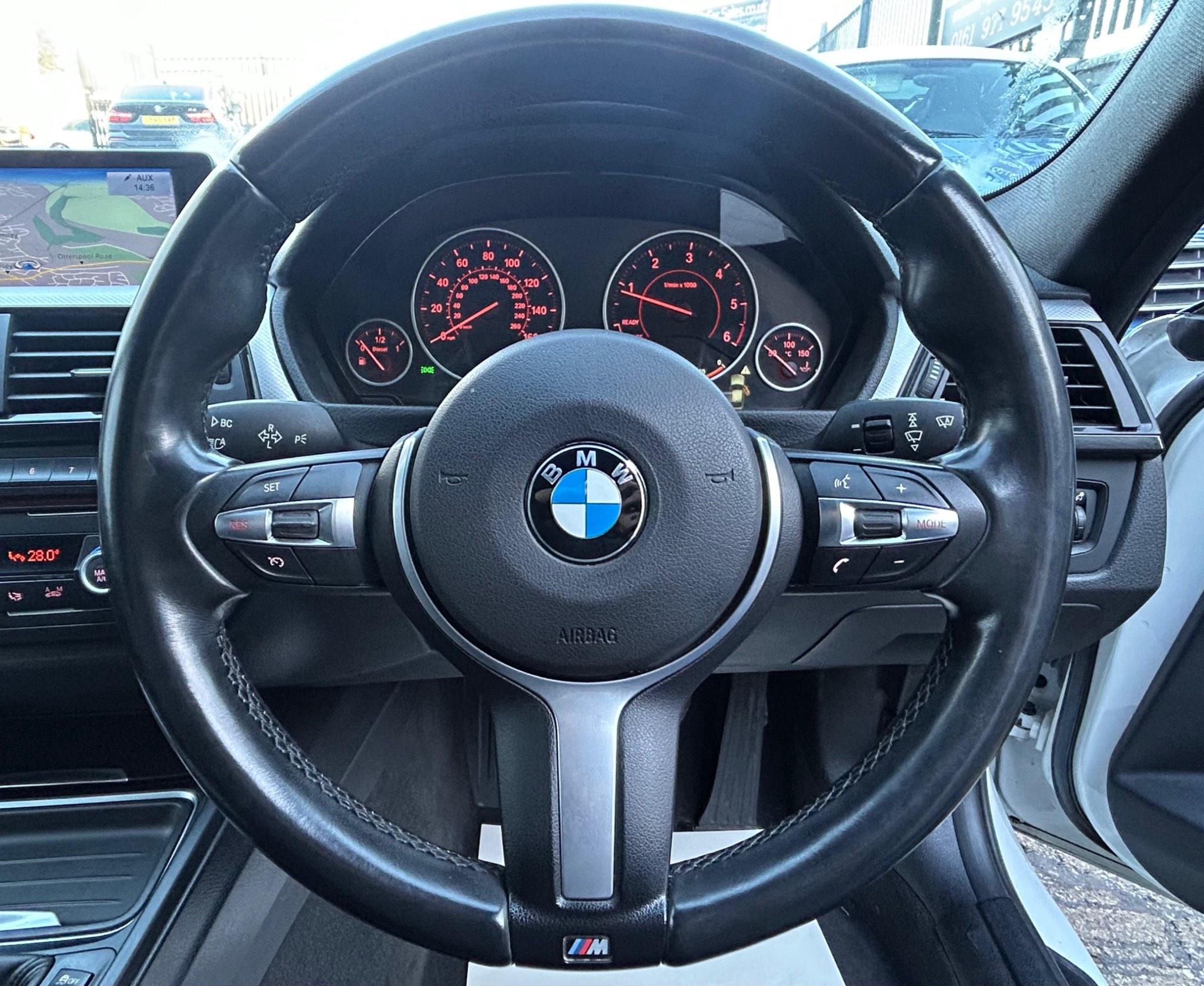 BMW 3 Series view 3