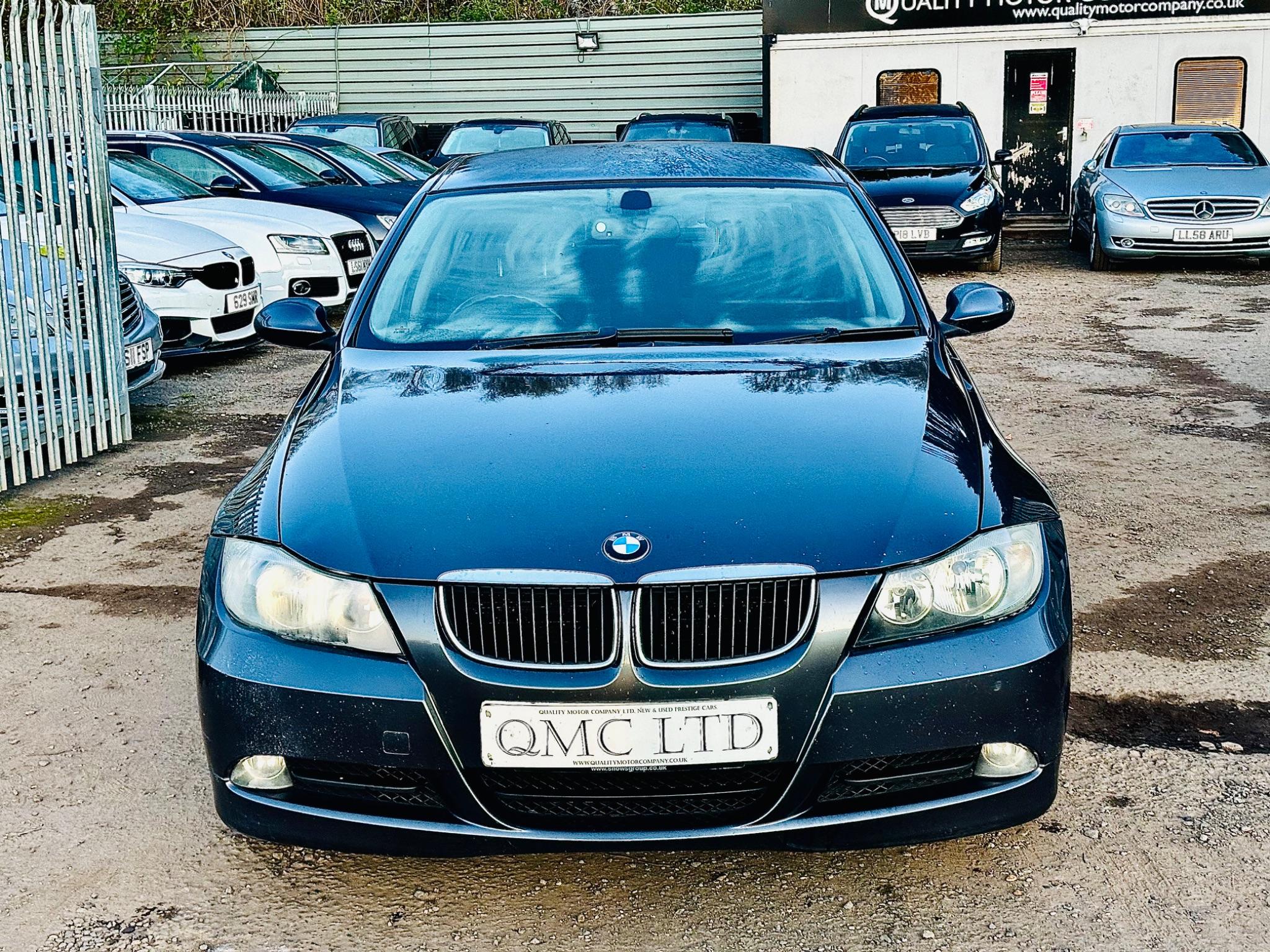 BMW 3 Series view 8