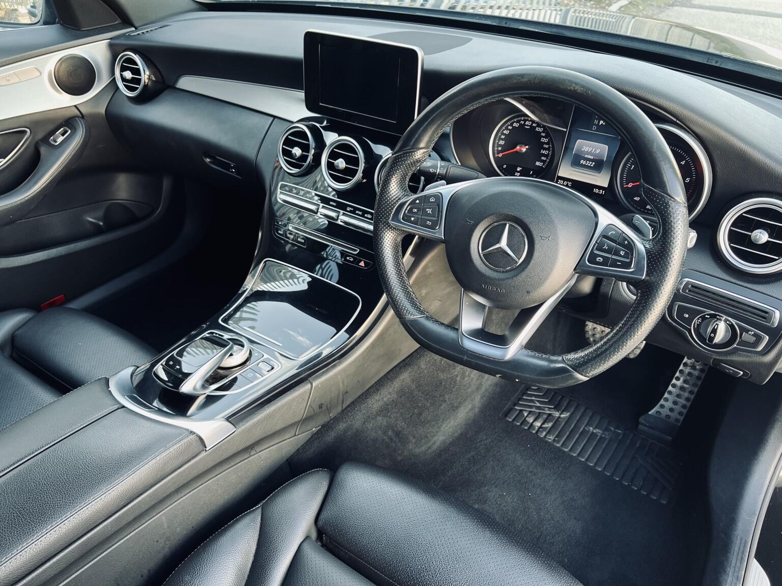 Mercedes-Benz C-Class view 14