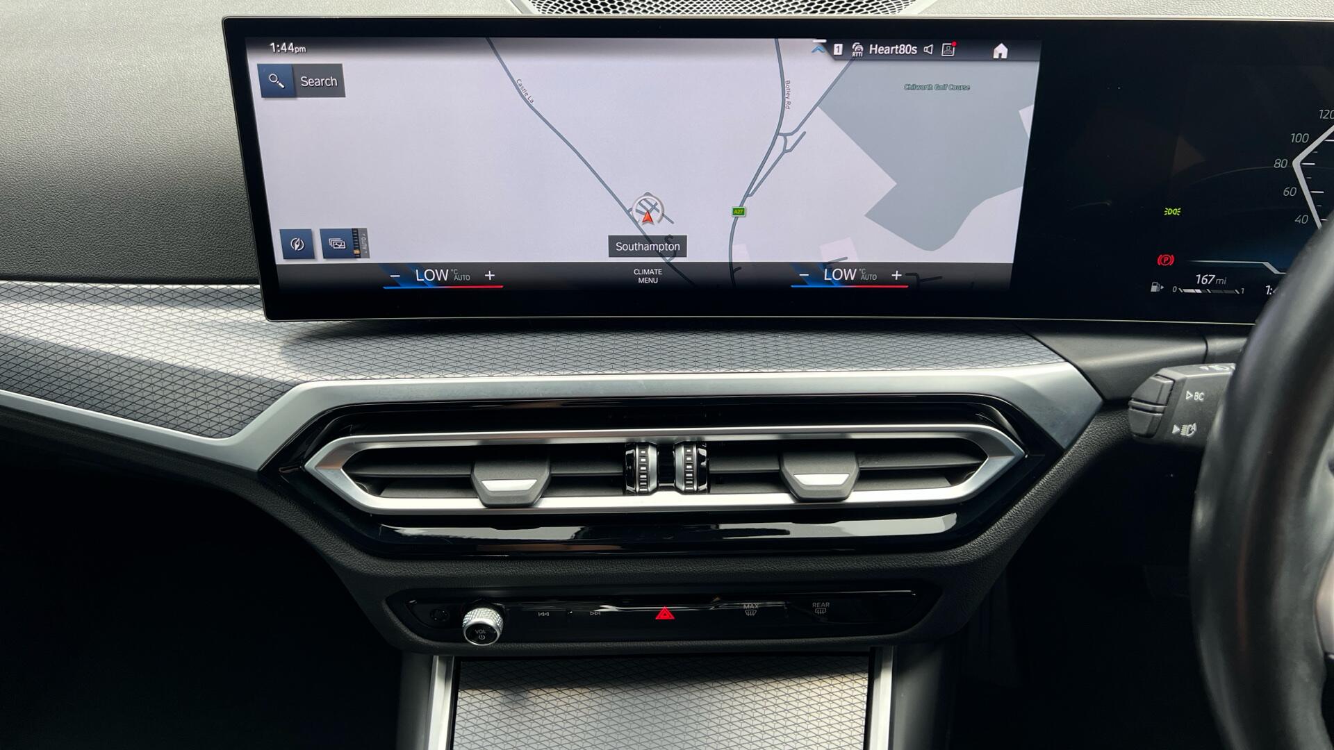 BMW 3 Series view 8