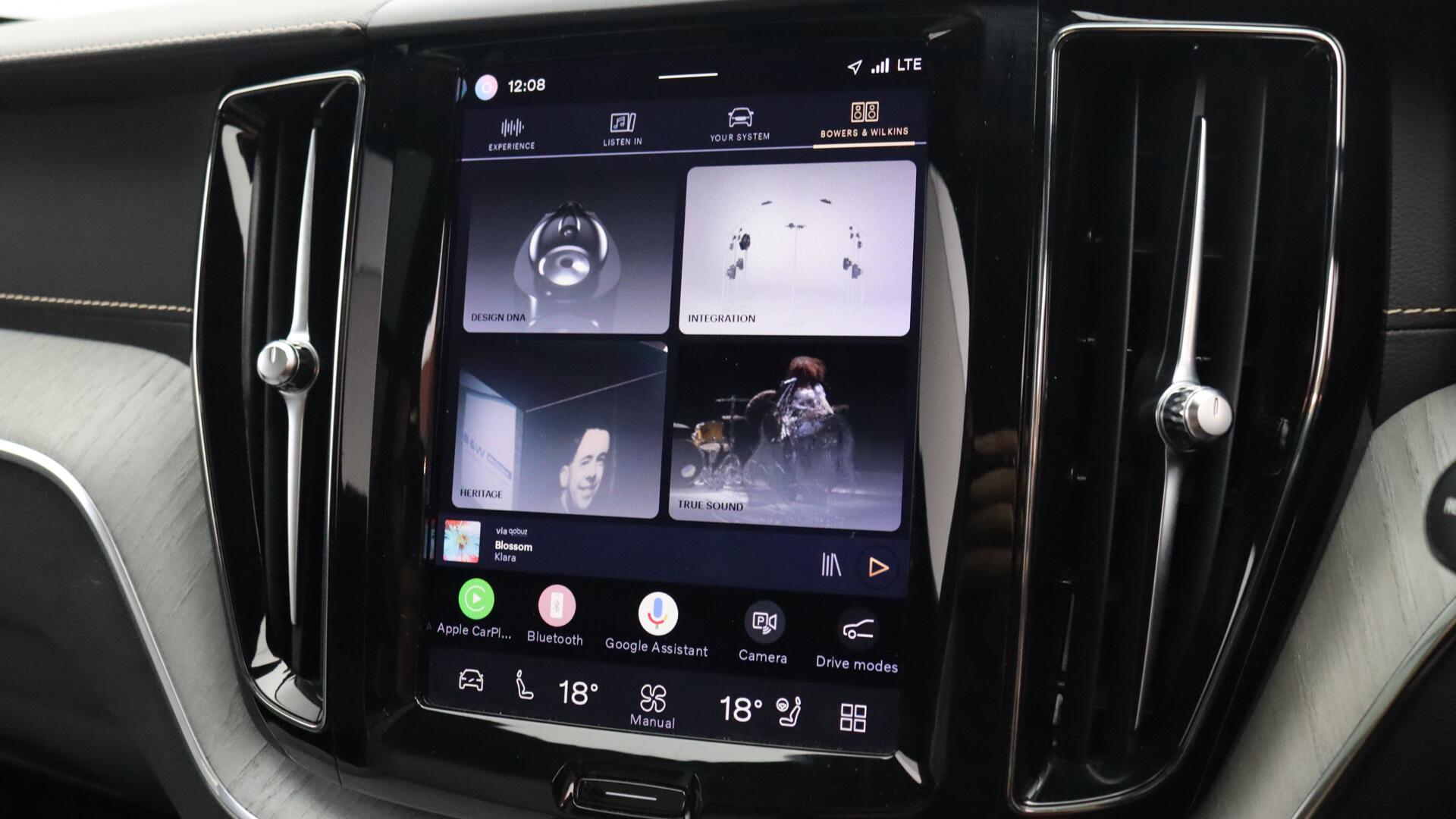 Volvo XC60 view 44