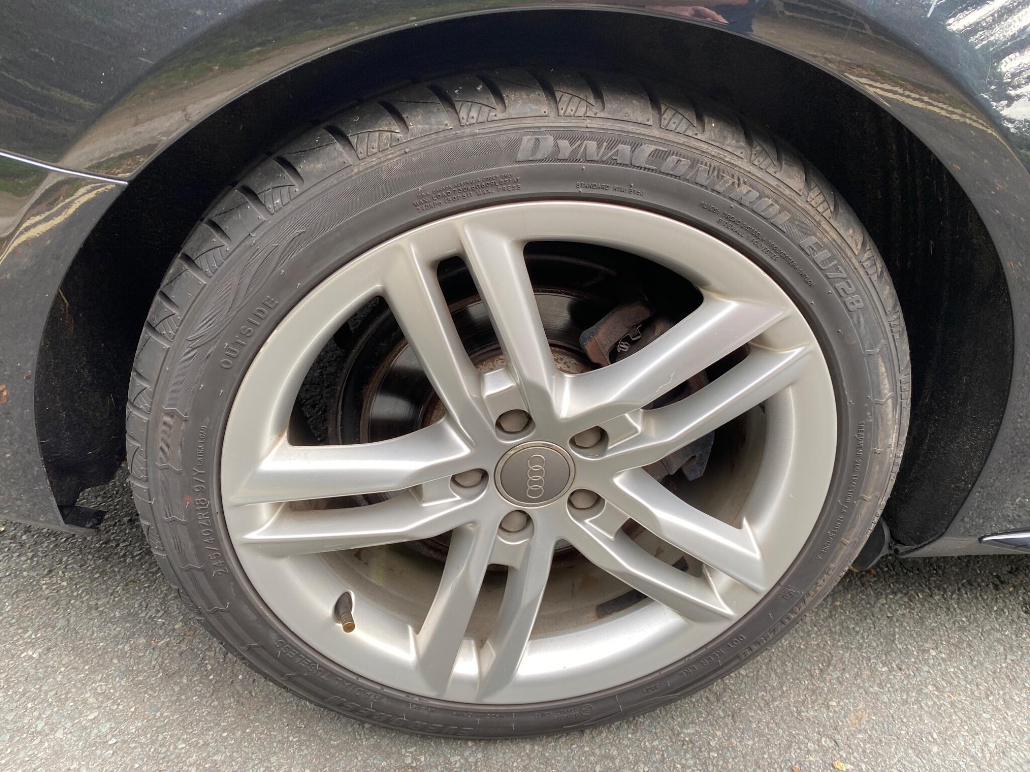 Audi A4 Avant 2.0 TFSI S line S Tronic quattro Euro 5 (s/s) 5dr