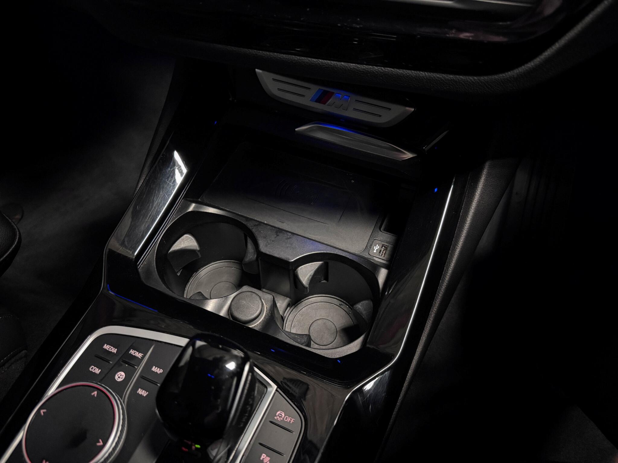 BMW X3 view 34