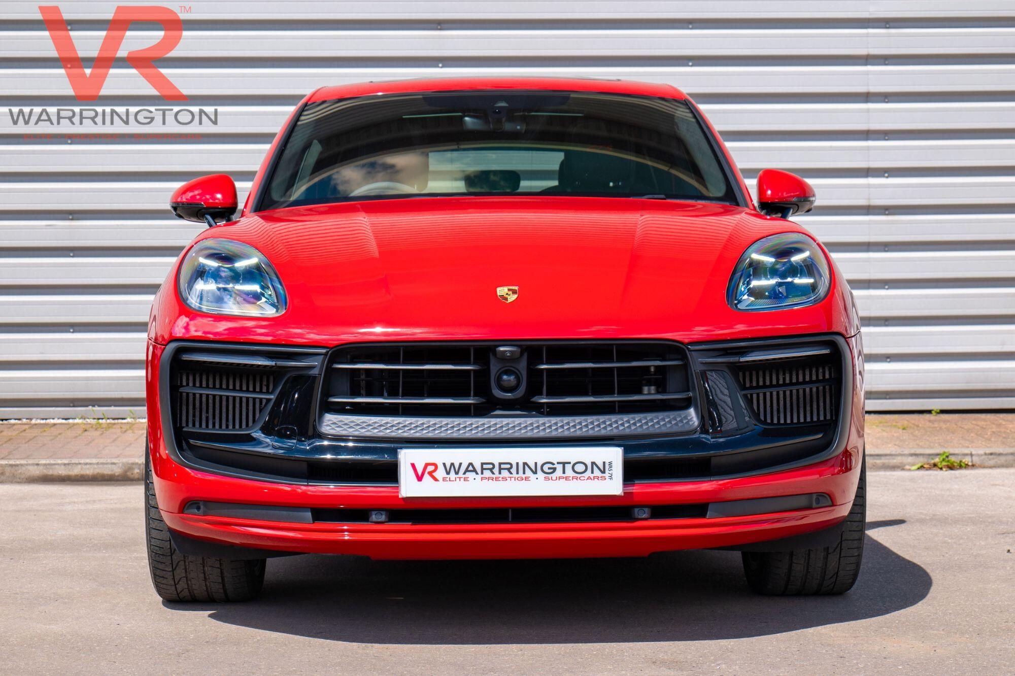 Porsche Macan view 5