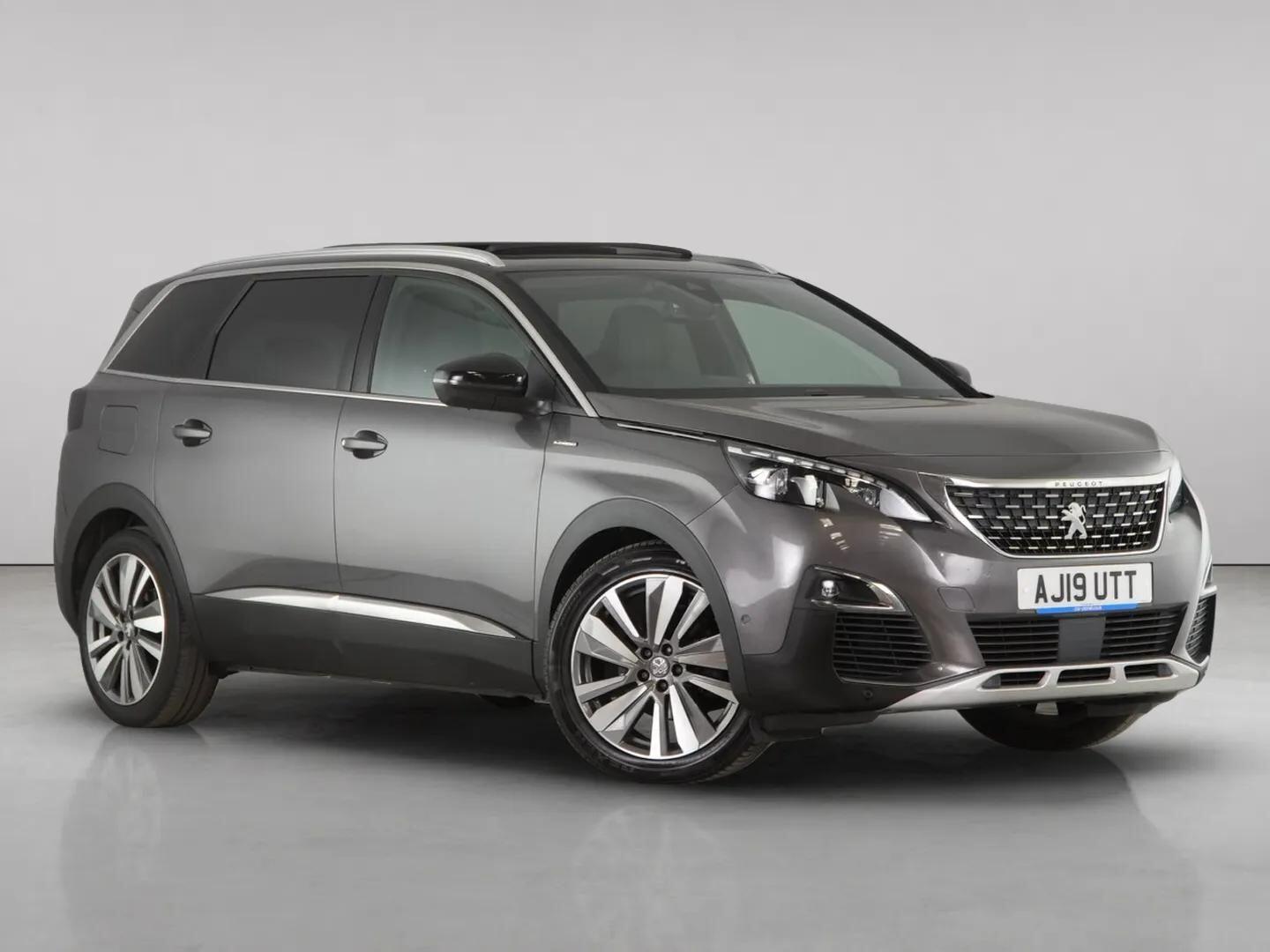 2019 Peugeot 5008 in Grey for sale