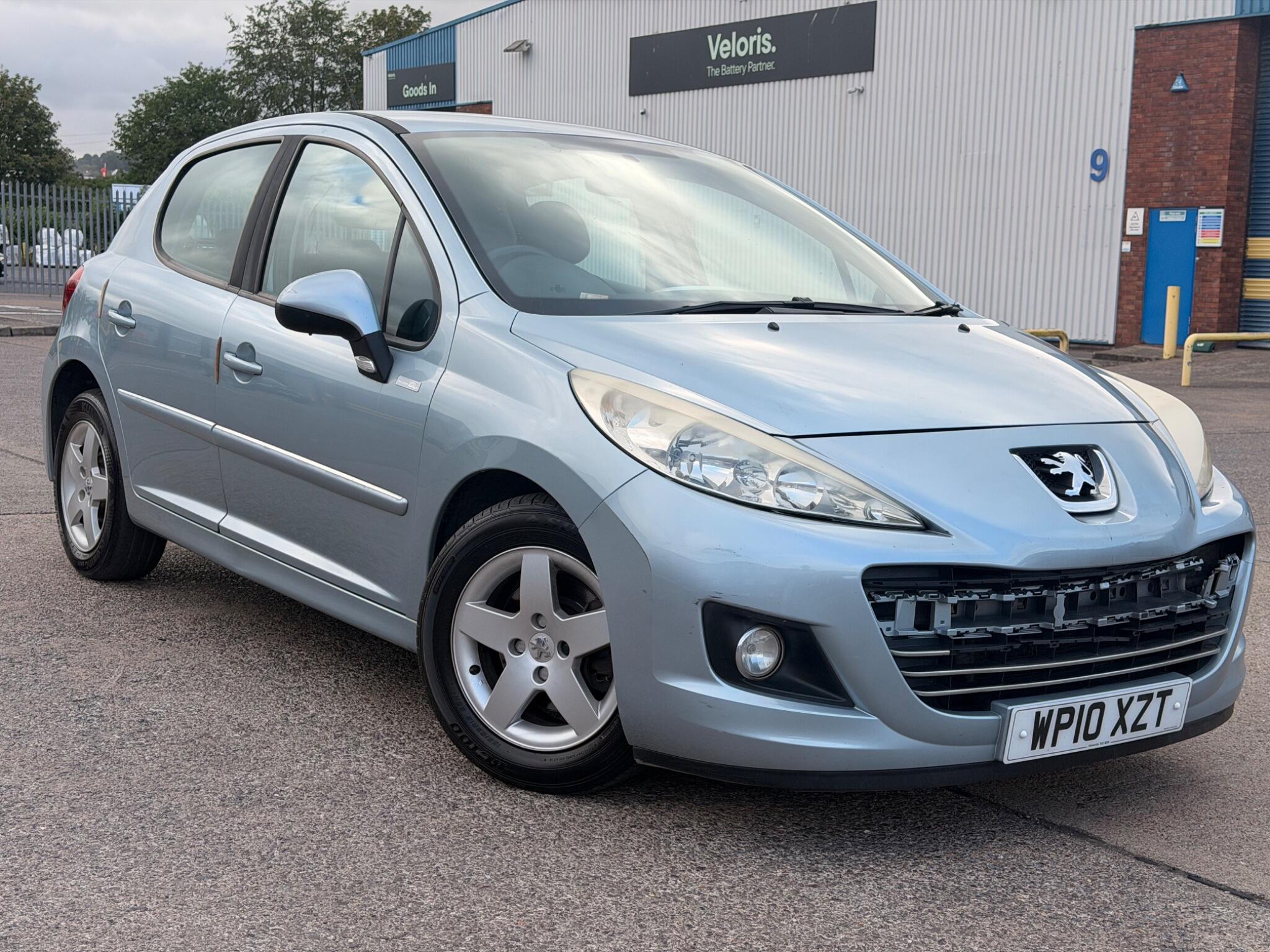 Peugeot 207 view 6