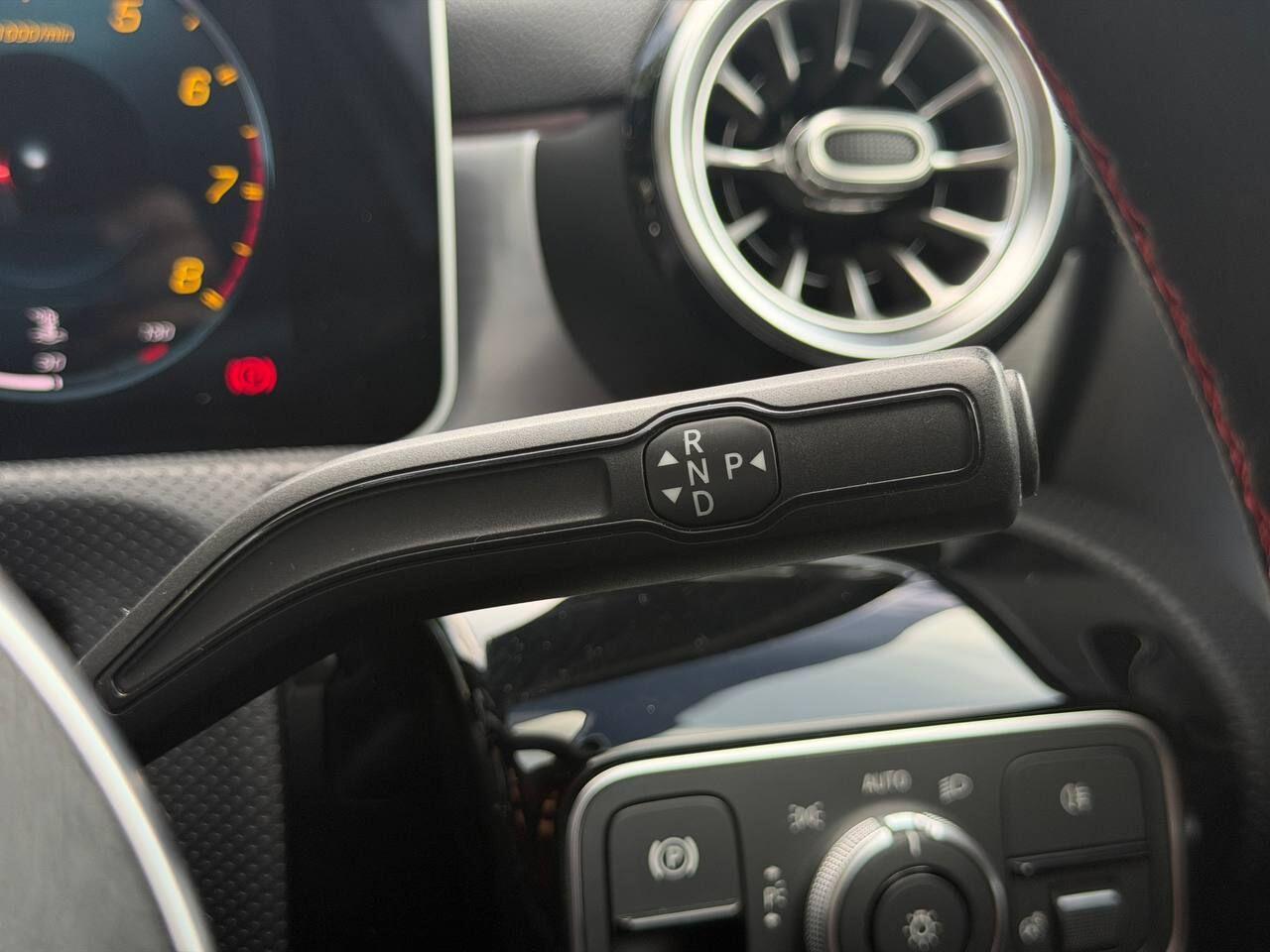 Mercedes-Benz A-Class view 36