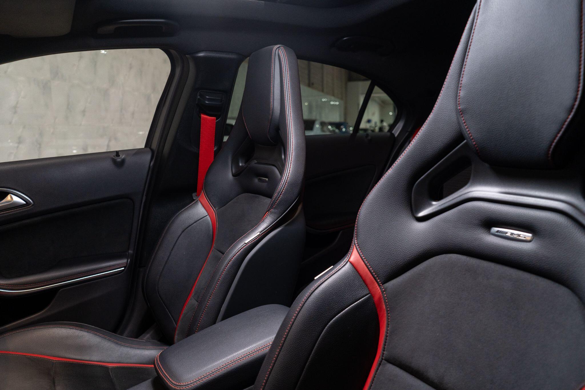 Mercedes-Benz A-Class view 35