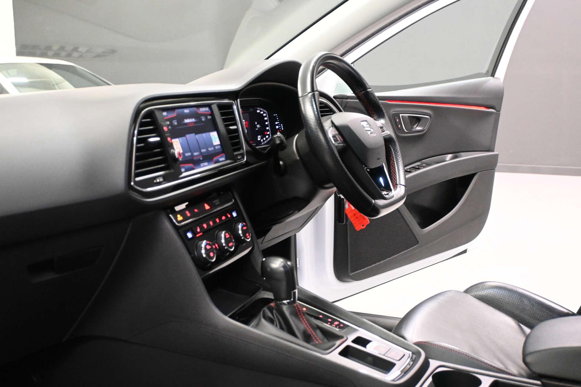 Seat Leon view 6