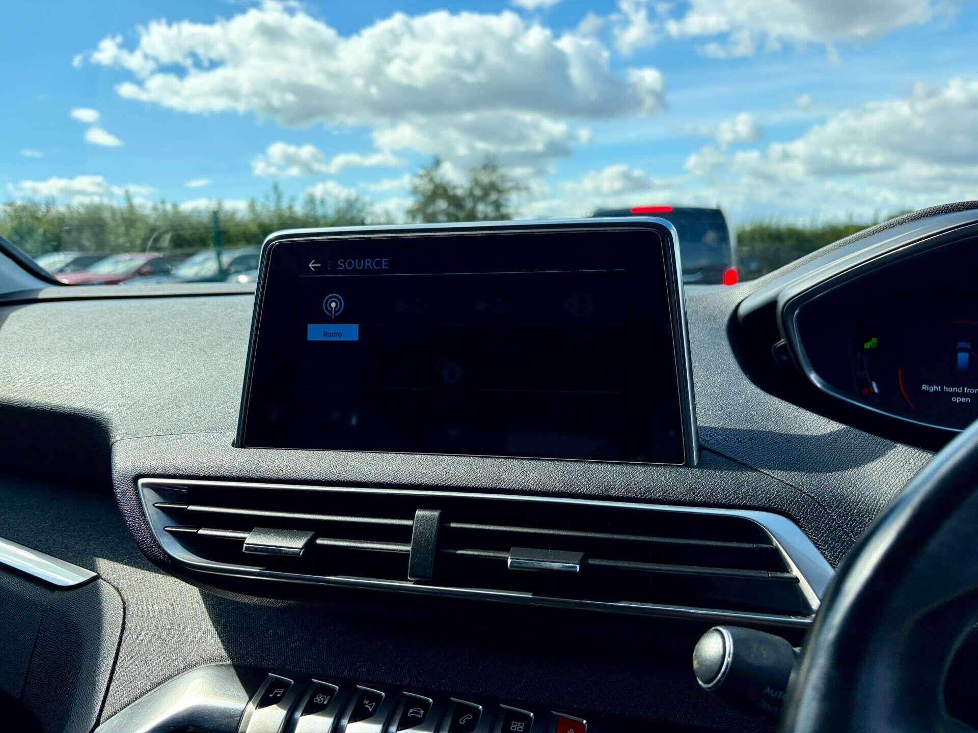 Peugeot 3008 view 43