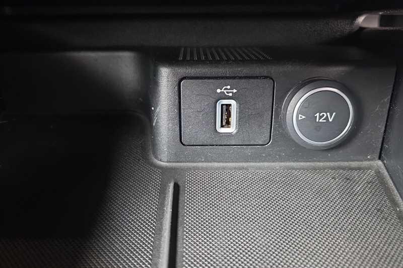 Ford Focus view 36