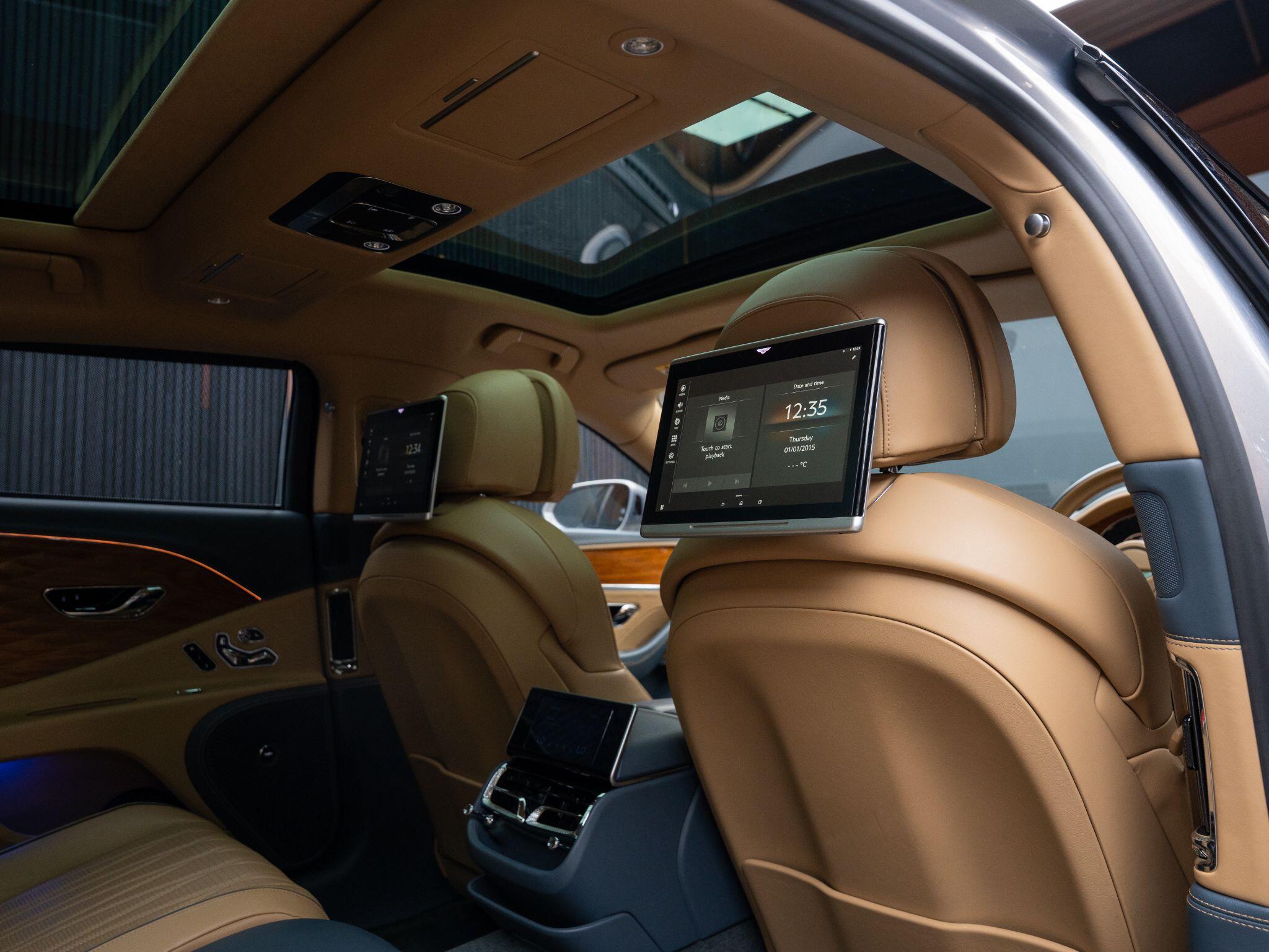 Bentley Flying Spur view 6
