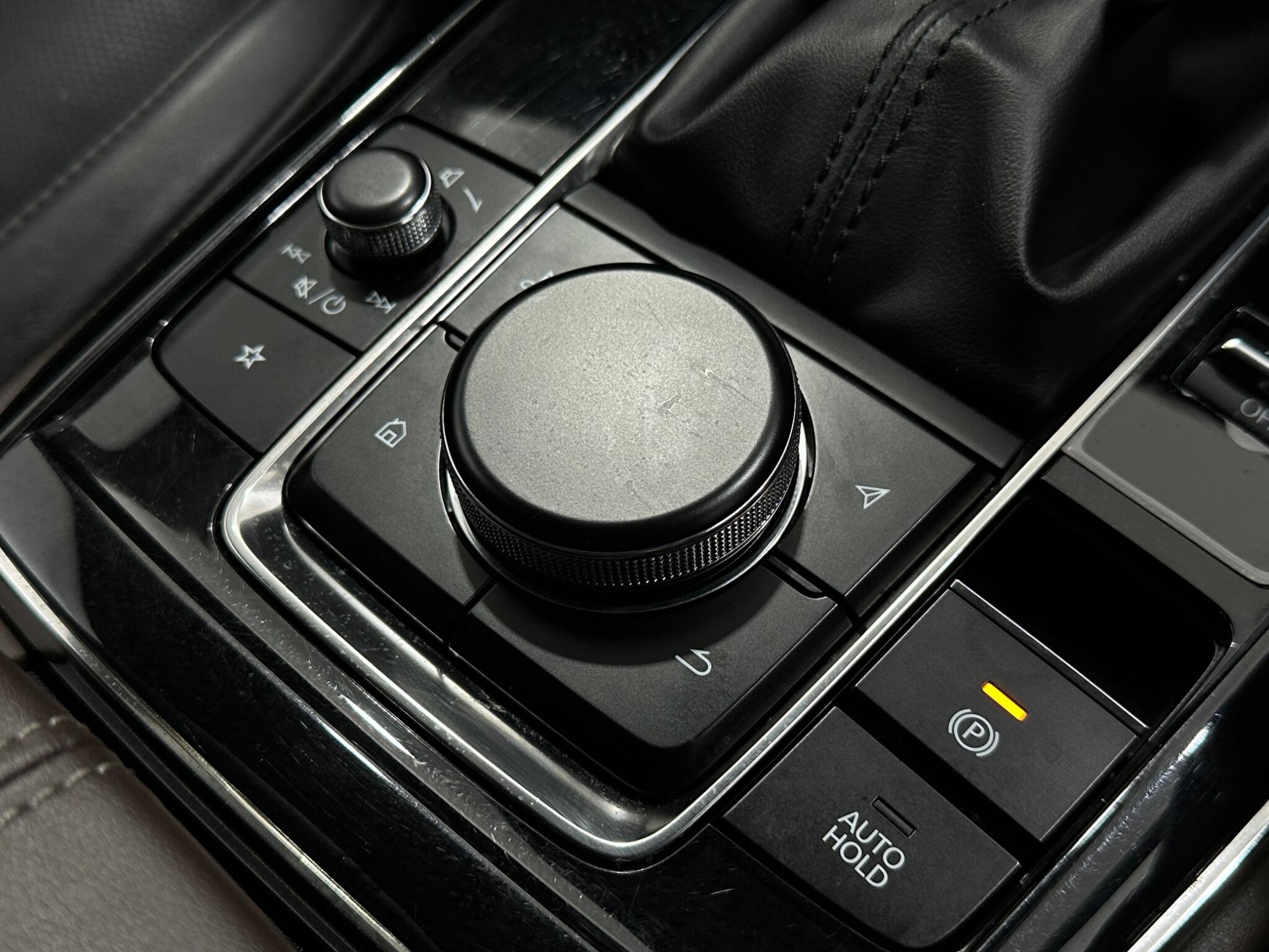 Mazda CX-30 view 19