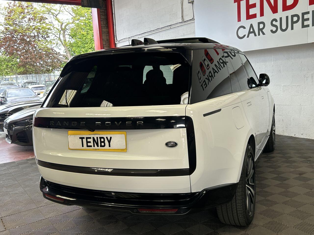 Land Rover Range Rover view 11